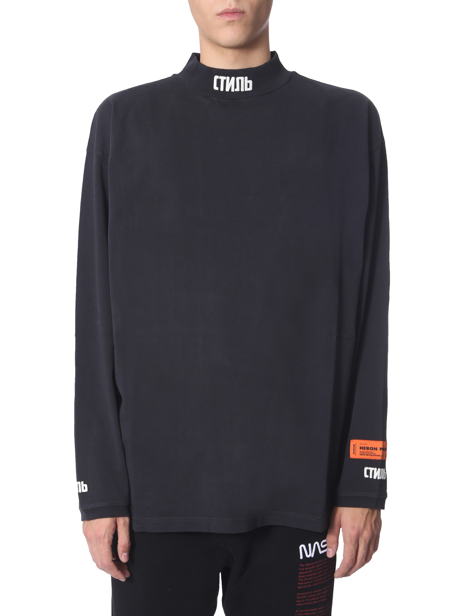 Херон престон одежда. Херон престон. Кофта стиль heron preston. Heron preston капсульная коллекция. Херон престон одежда.