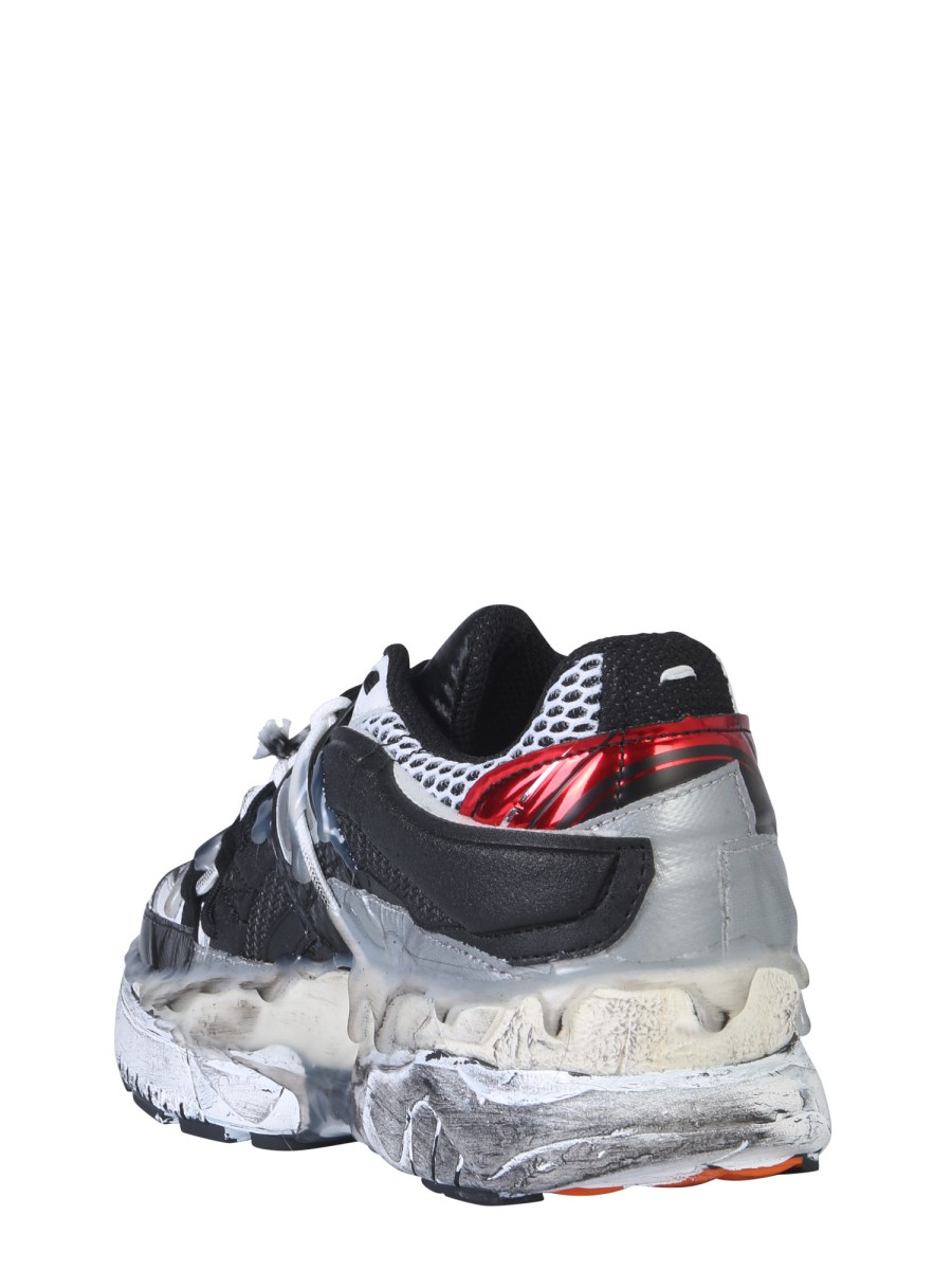 Low top best sale fusion sneaker