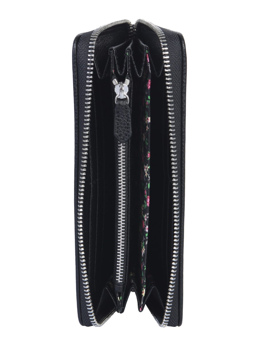 Vivienne Westwood: Wilcox, Claire: 9781851774067: Amazon.com