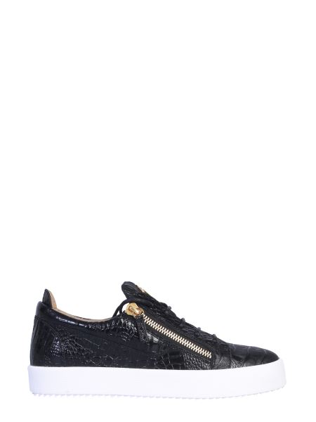 giuseppe zanotti leather sneaker