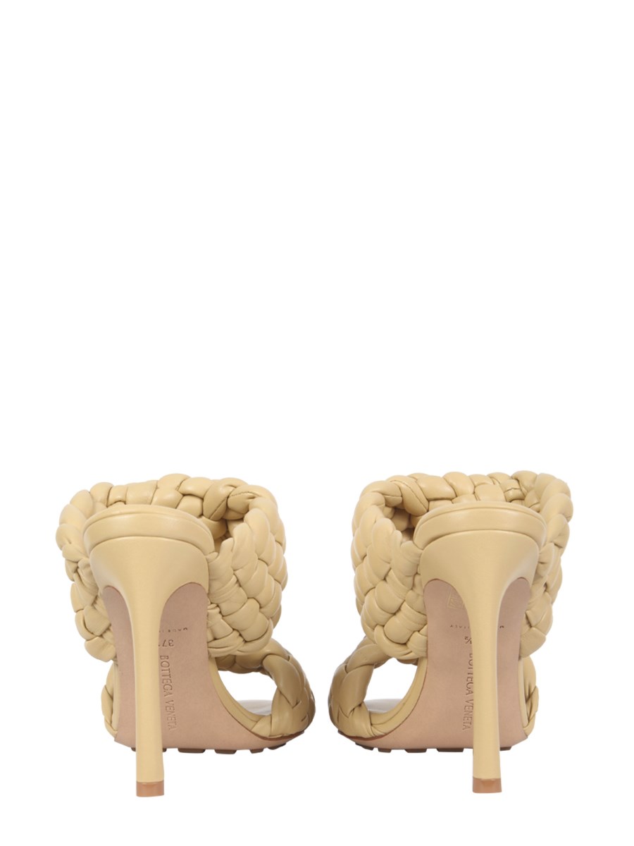 Bottega veneta curve sandals hot sale