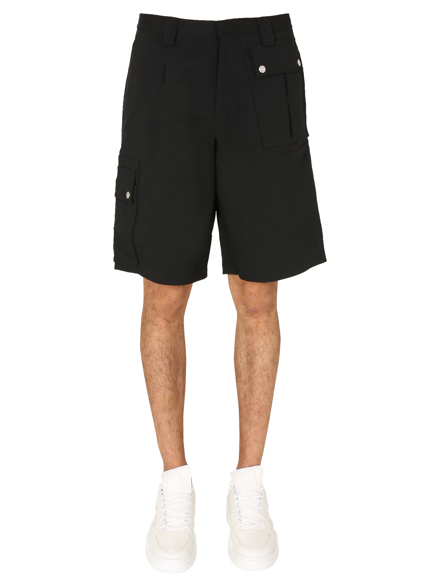 marcelo burlon county of milan cargo bermuda