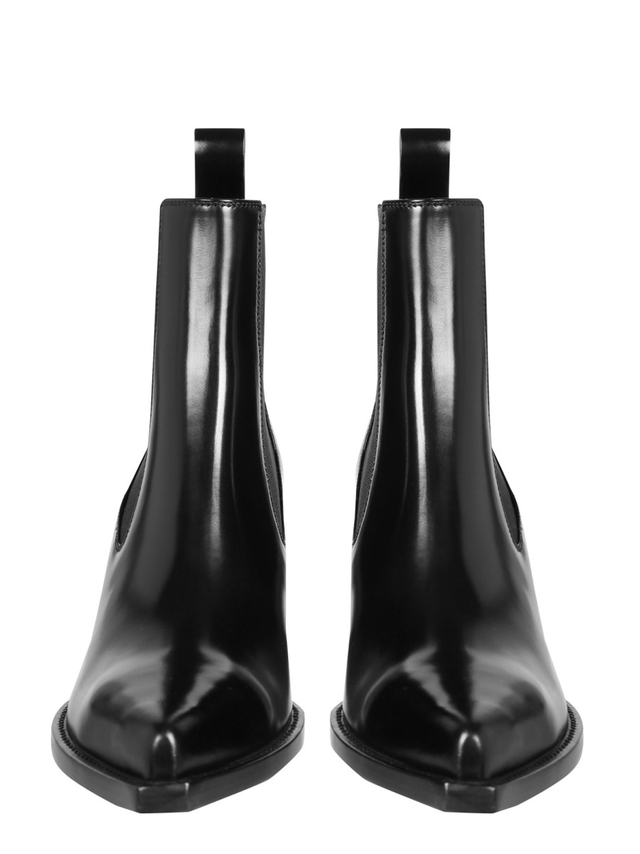 BOTTEGA VENETA - LEAN BRUSHED LEATHER BOOTS - Eleonora Bonucci BOTTEGA VENETA - LEAN BRUSHED LEATHER BOOTS - Eleonora Bonucci