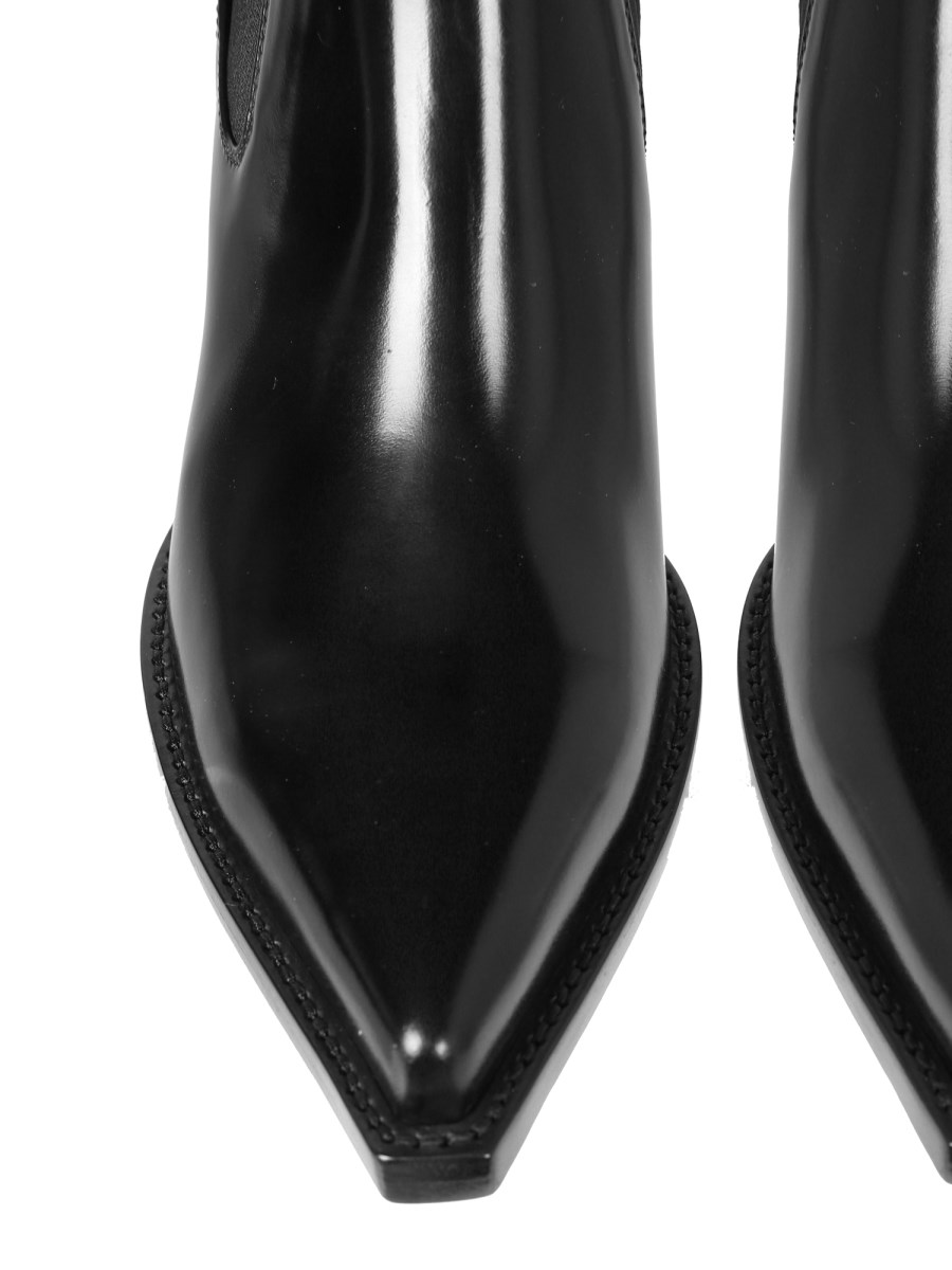 BOTTEGA VENETA - LEAN BRUSHED LEATHER BOOTS - Eleonora Bonucci BOTTEGA VENETA - LEAN BRUSHED LEATHER BOOTS - Eleonora Bonucci