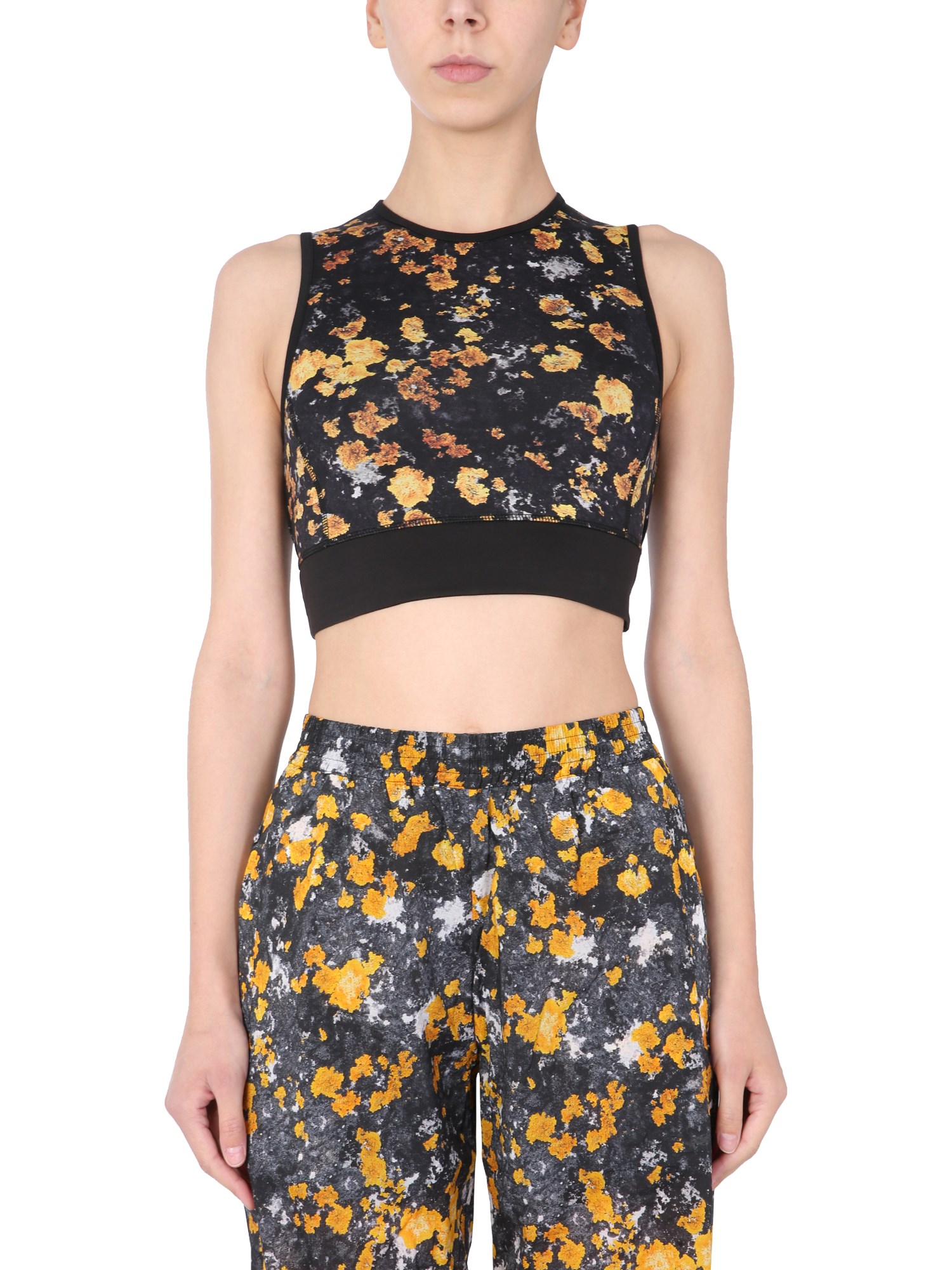 mcq "albion" sports top