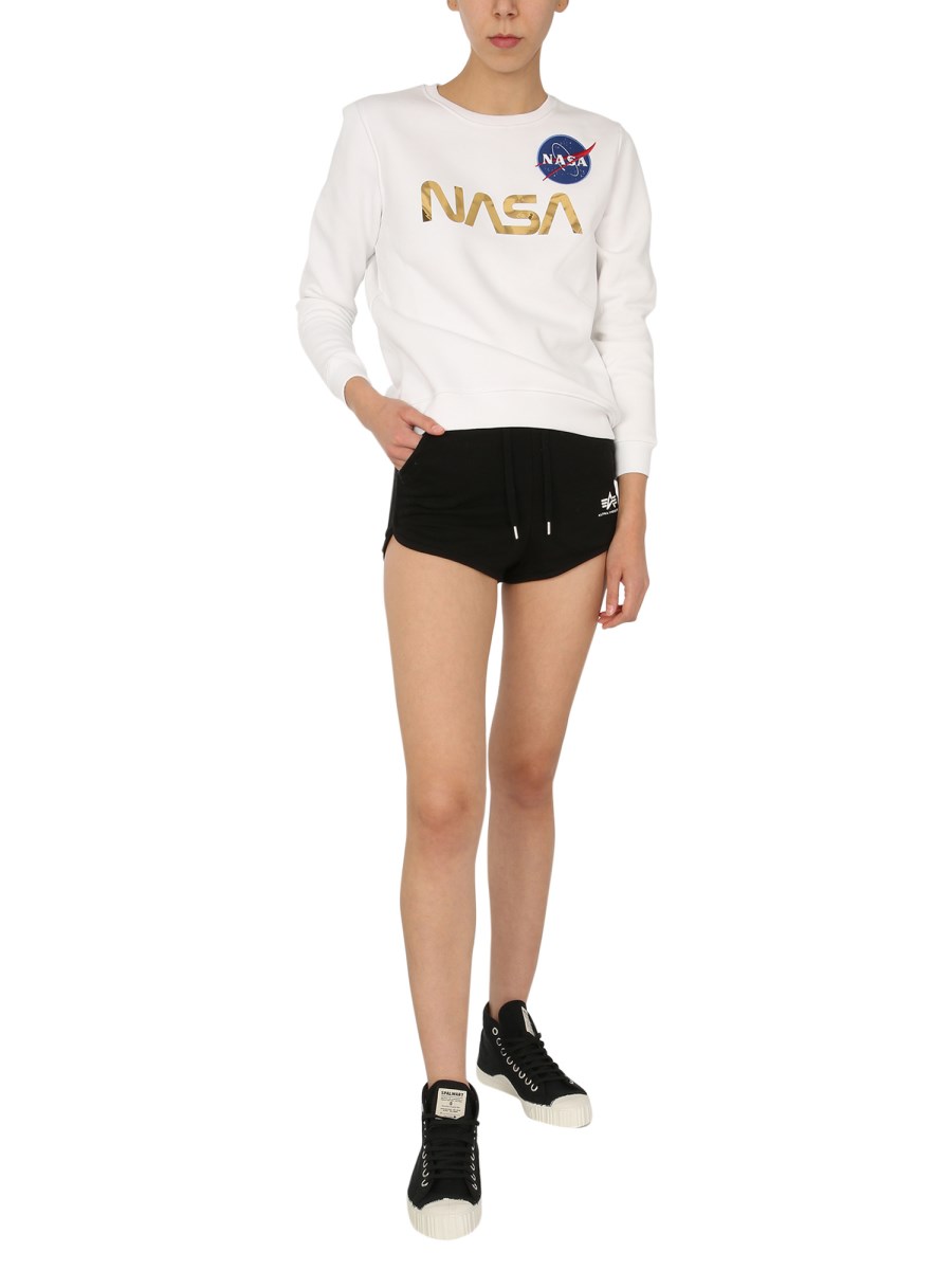 Alpha industries hotsell nasa jumper