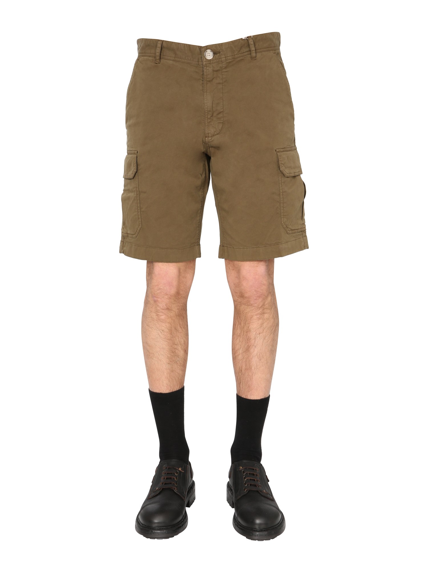 Woolrich Cotton Cargo Bermuda Shorts In Military Green