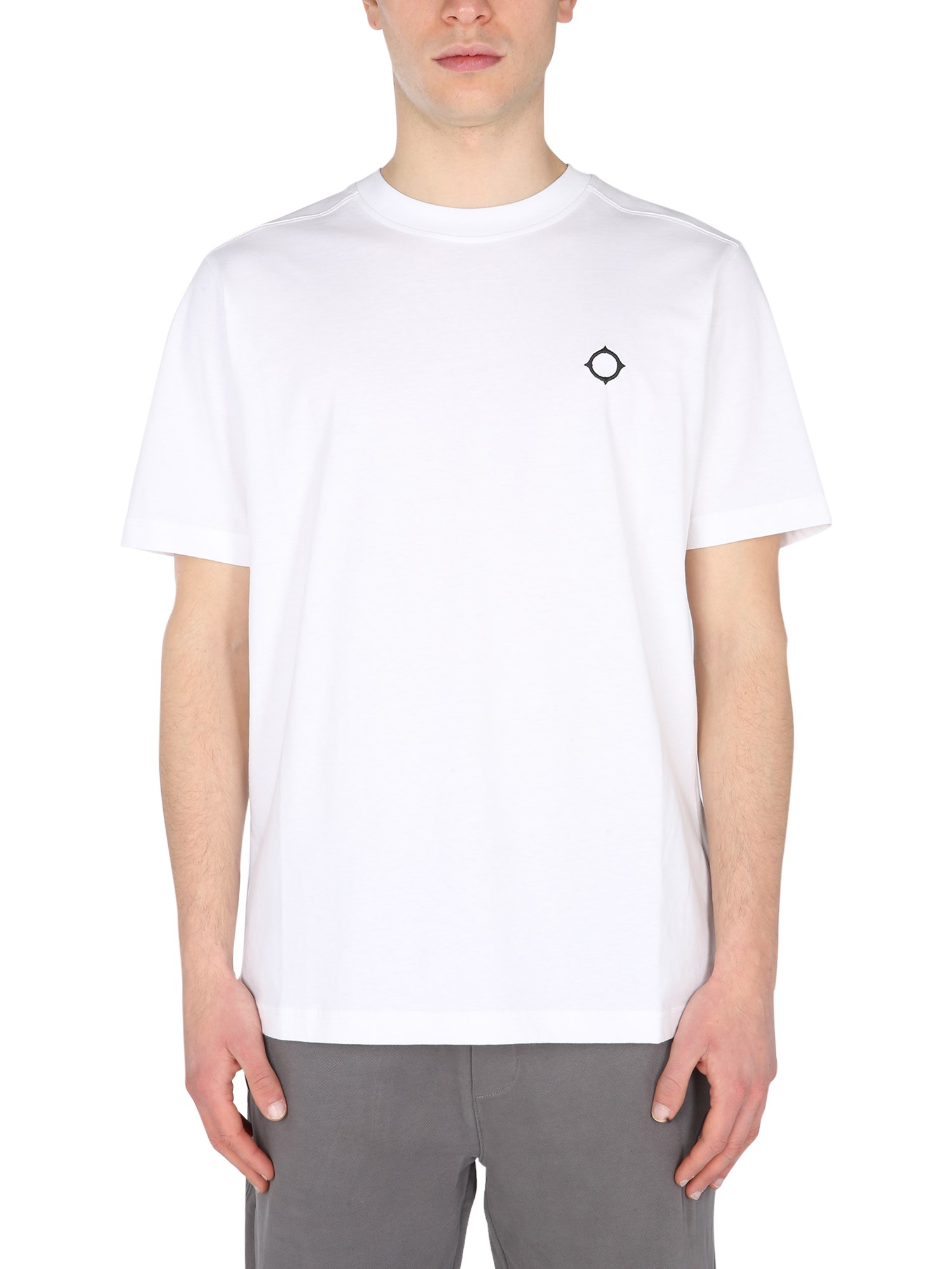 ma. strum crew neck t-shirt