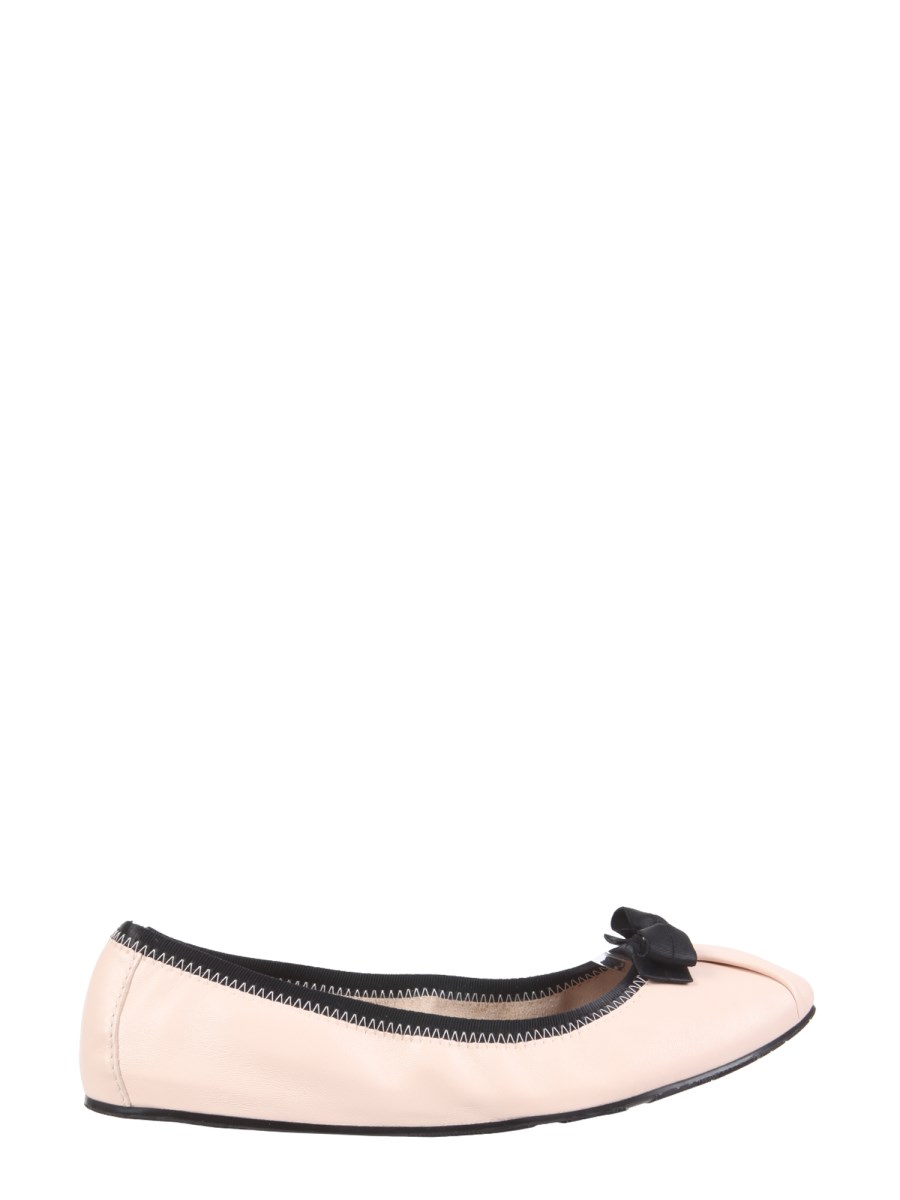 FERRAGAMO FOLDING LEATHER BALLERINAS WITH VARA BOW Eleonora