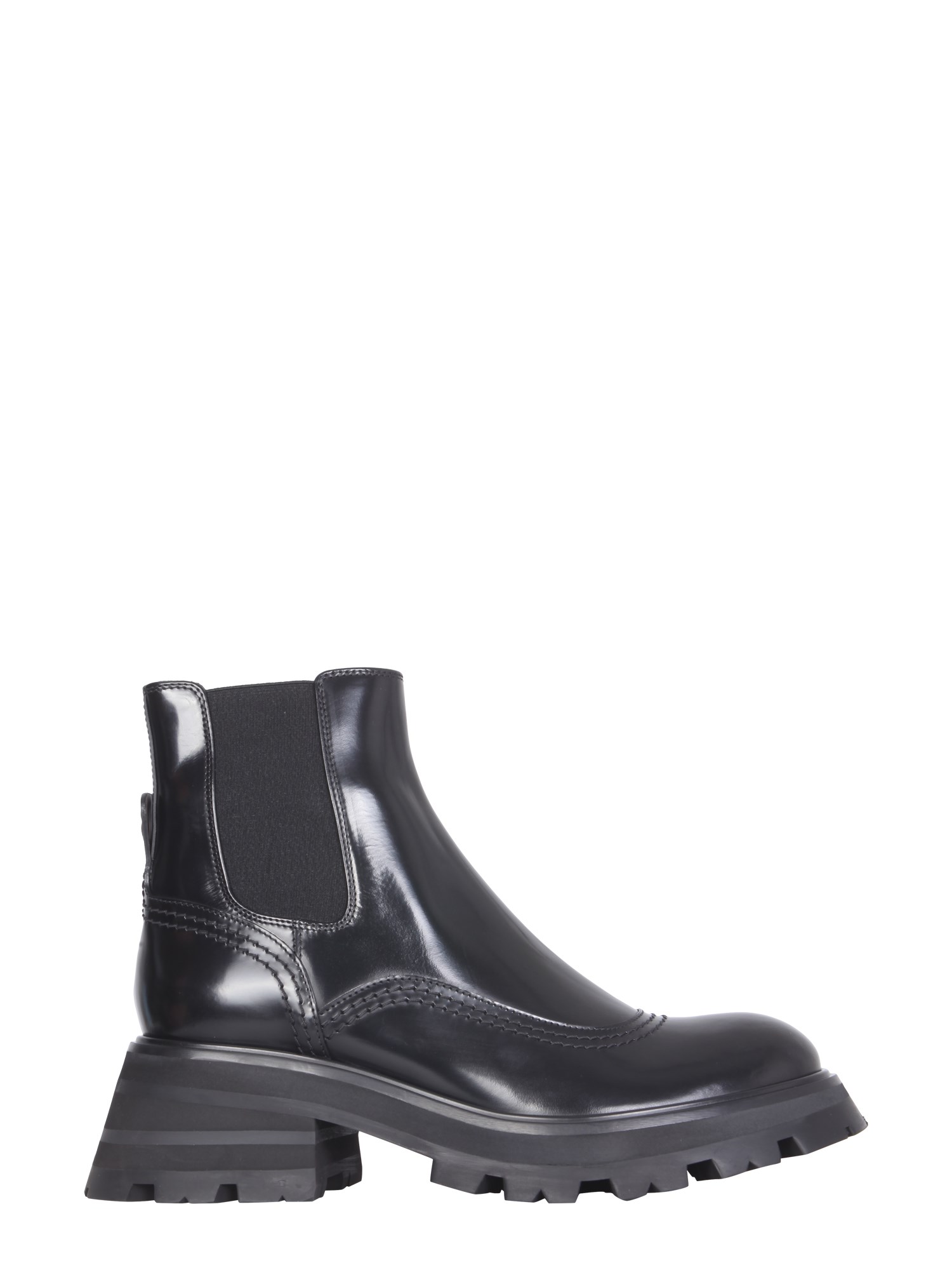 alexander mcqueen wander chelsea boots