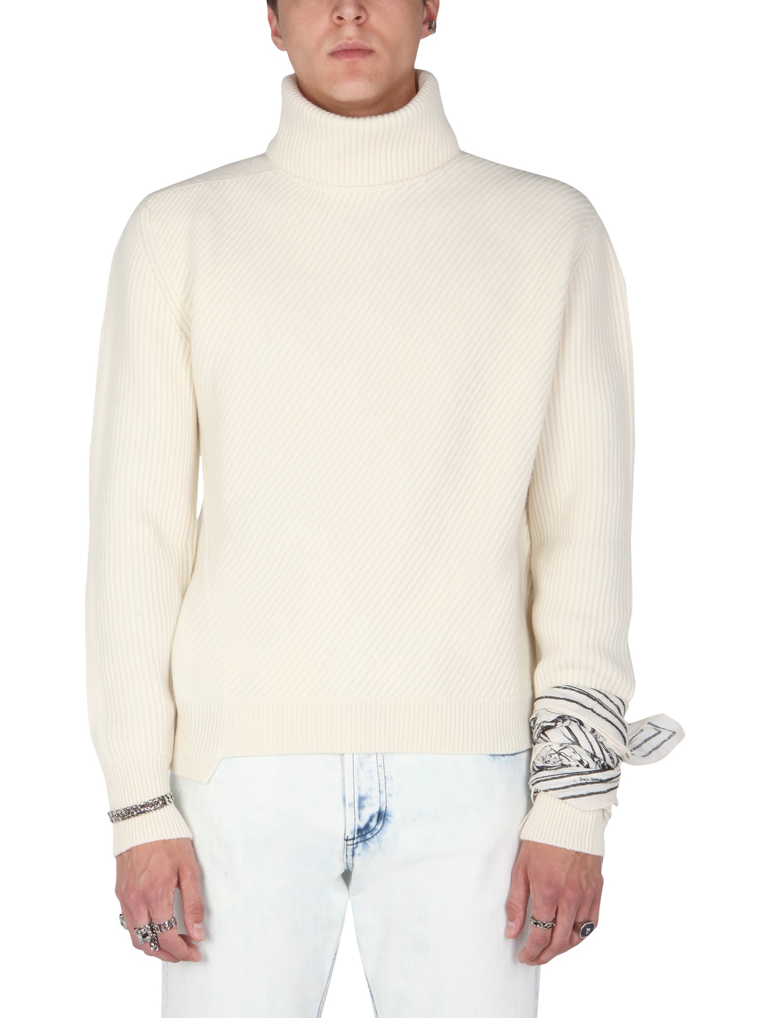 alexander mcqueen turtleneck sweater