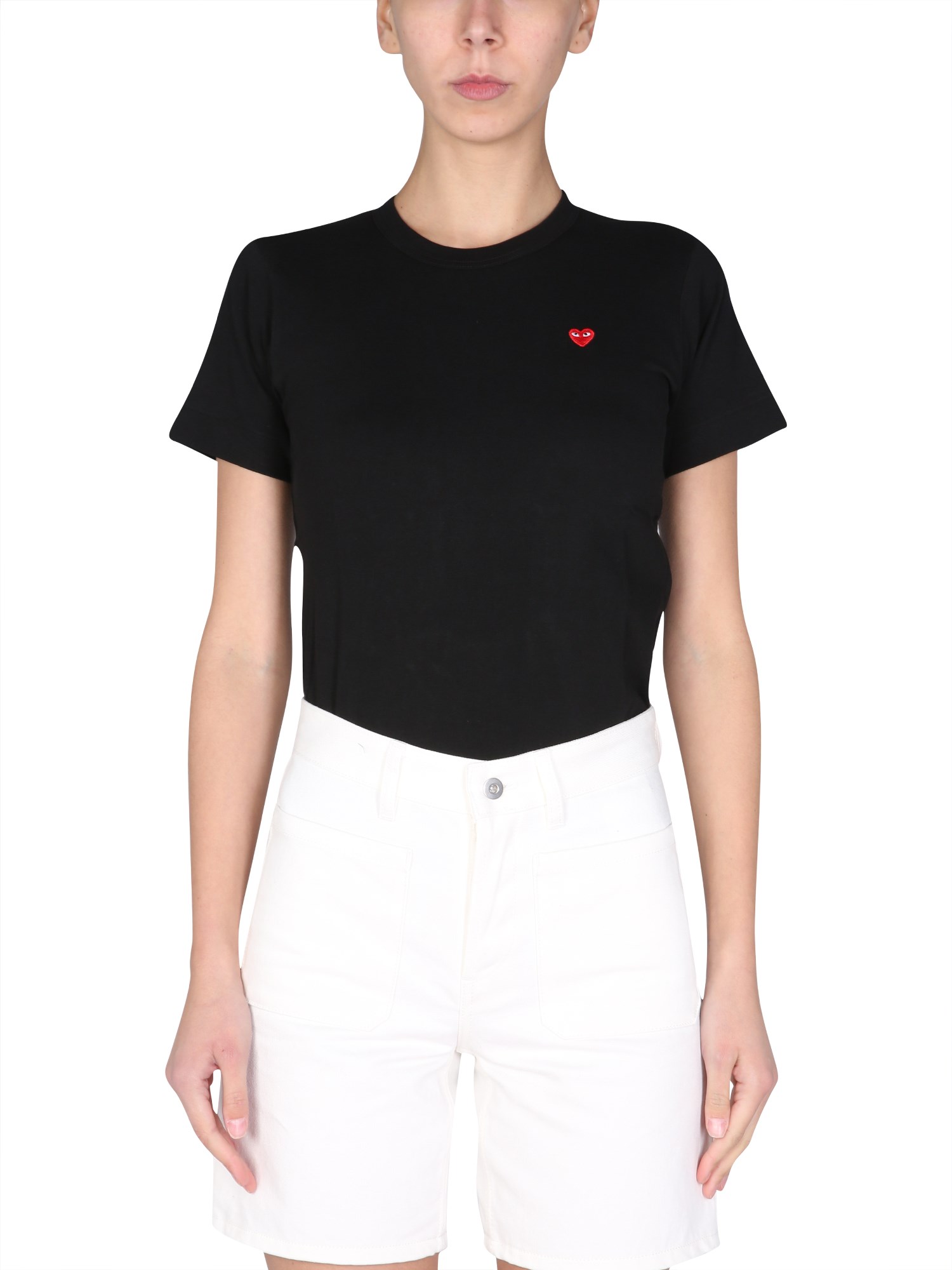 comme des garcons play t-shirt con patch logo