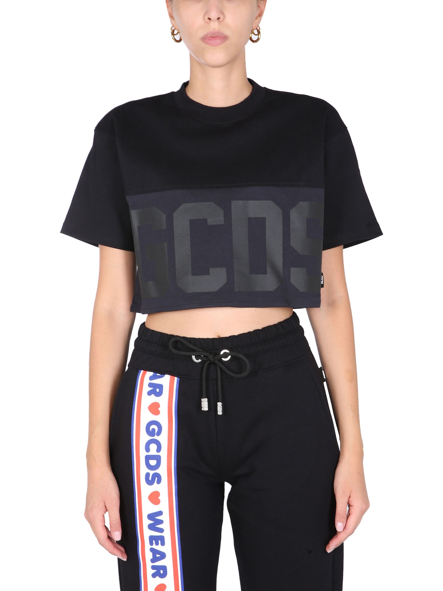 gcds cropped t-shirt