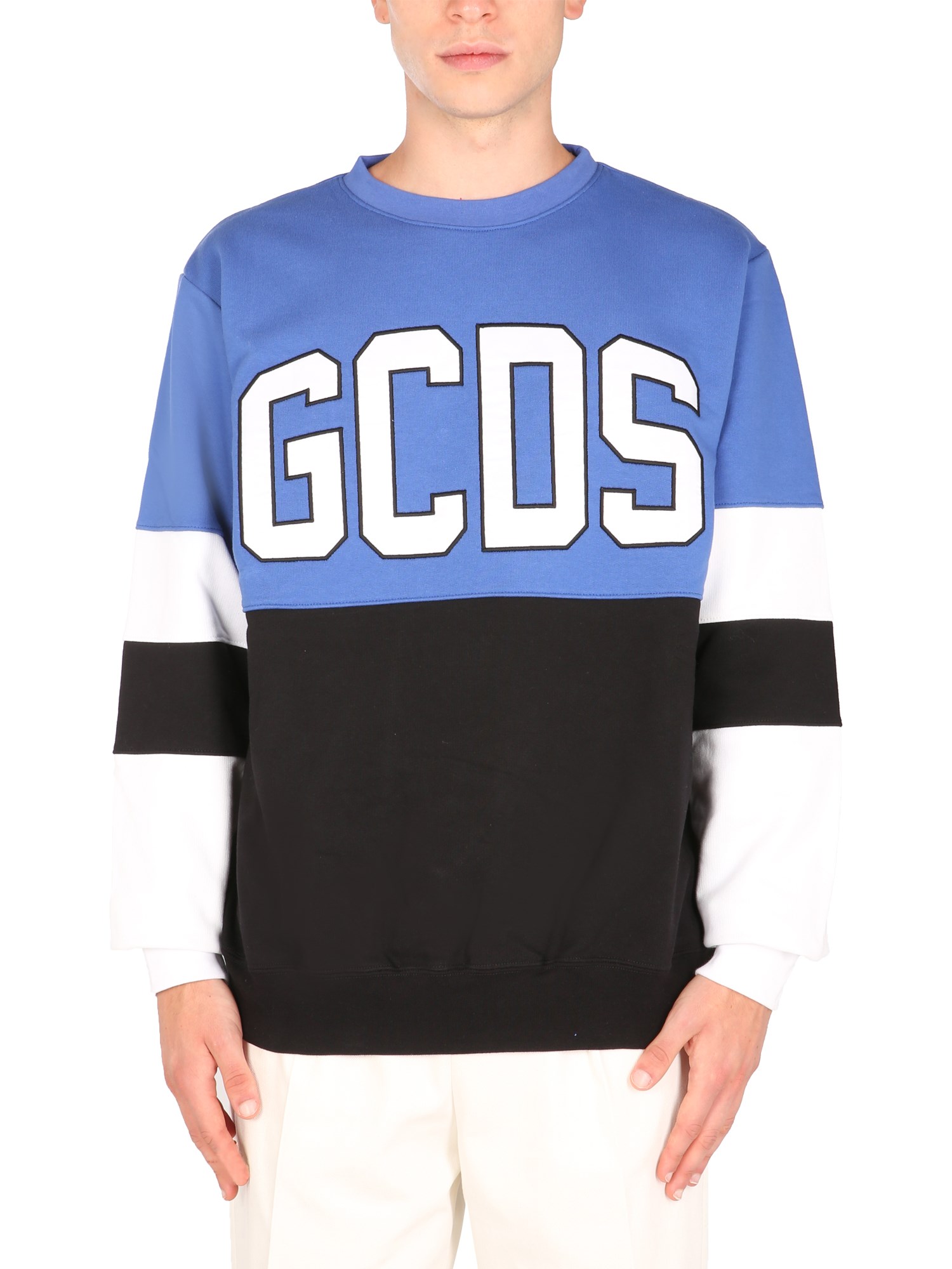gcds hockey sweatshirt with ultralogue