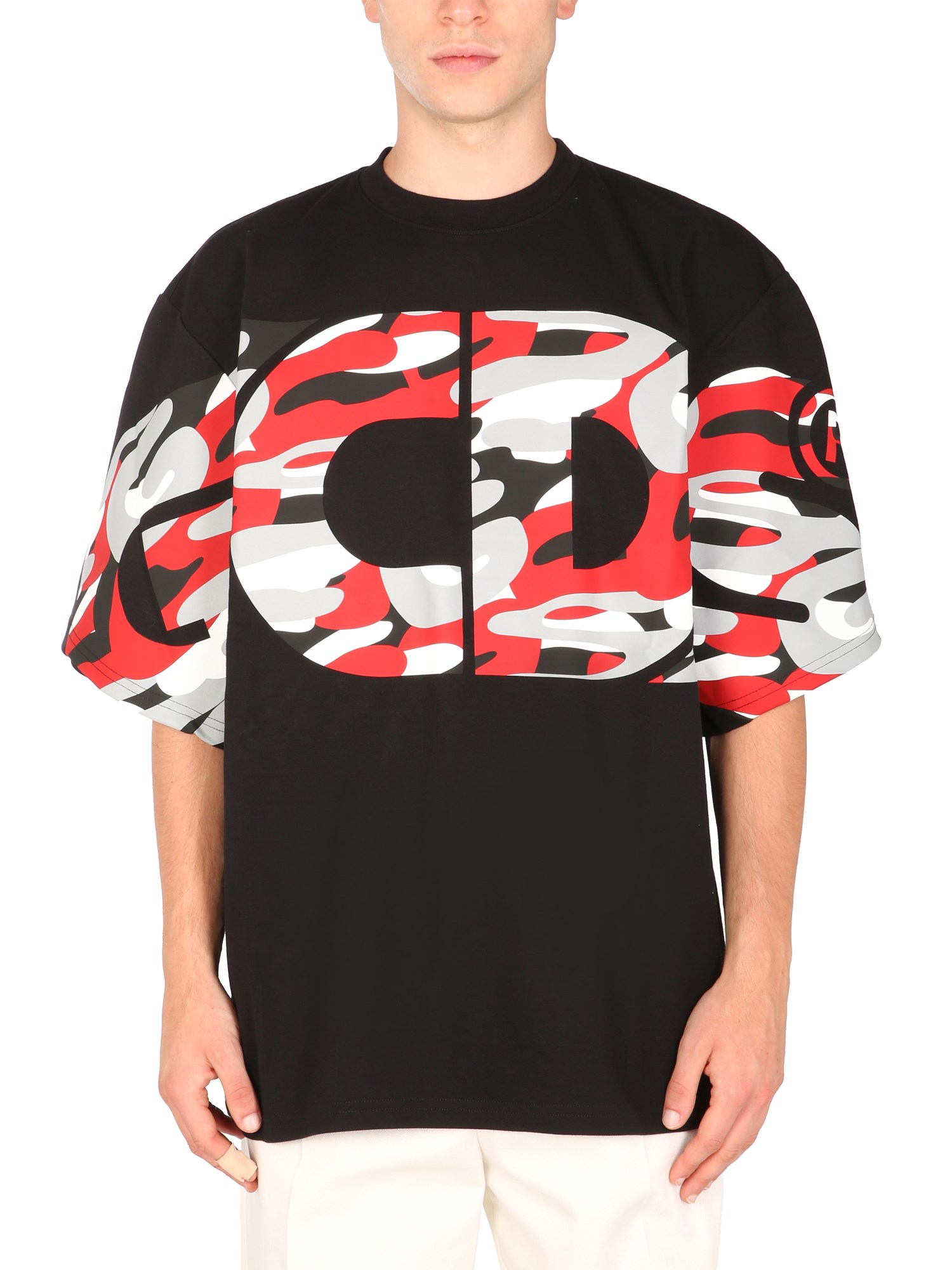 gcds camouflage logo print t-shirt