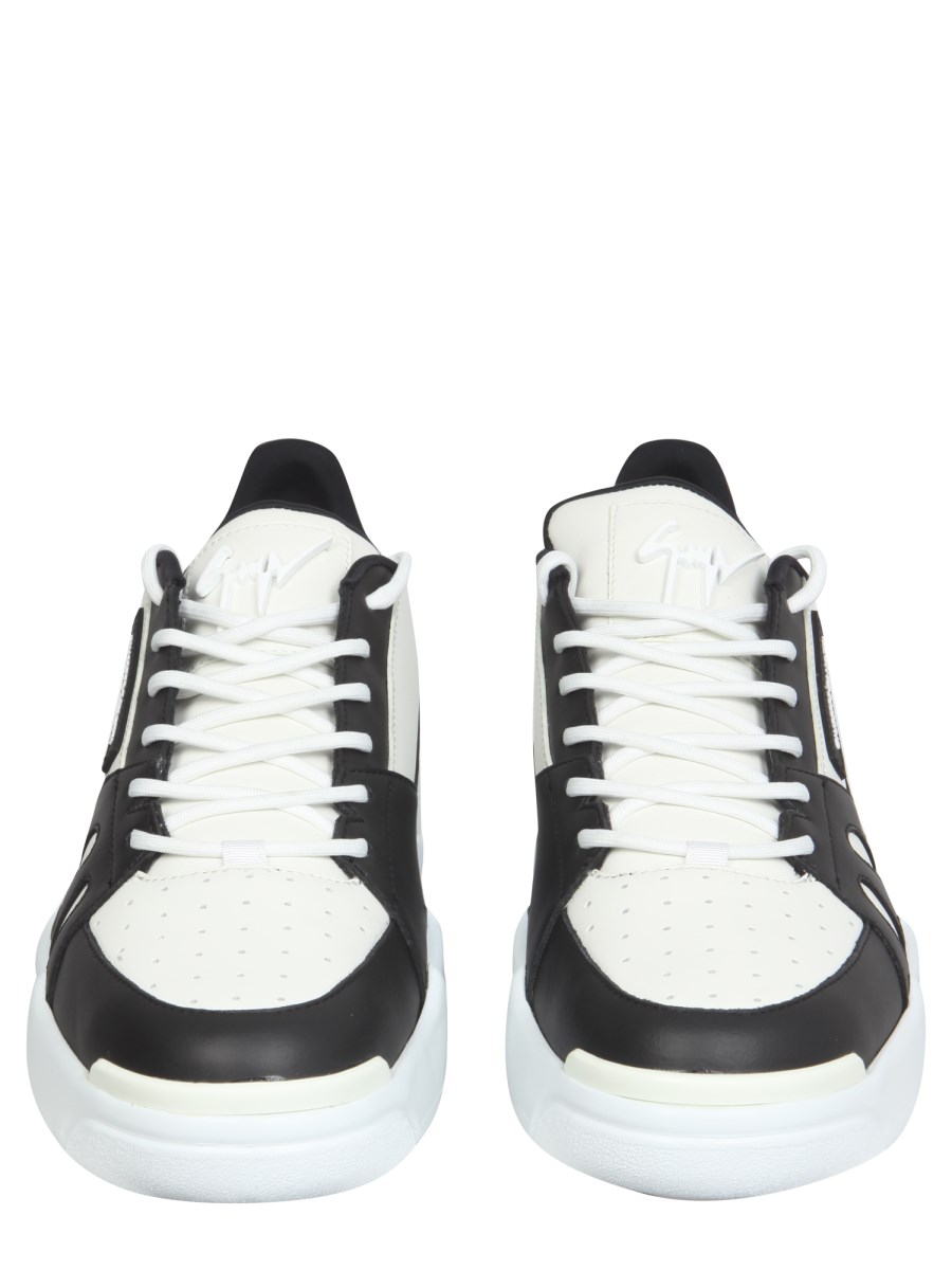 SNEAKER TALON IN PELLE 