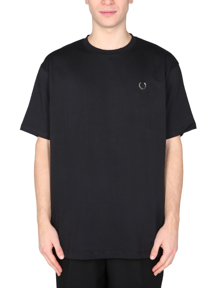 FRED PERRY X RAF SIMONS T-SHIRT IN JERSEY DI COTONE CON LOGO