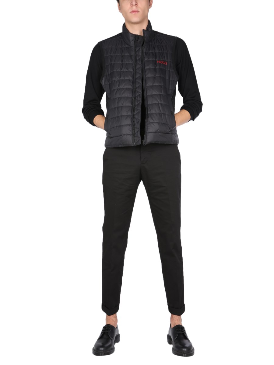 PIUMINO GILET CON CAPPUCCIO