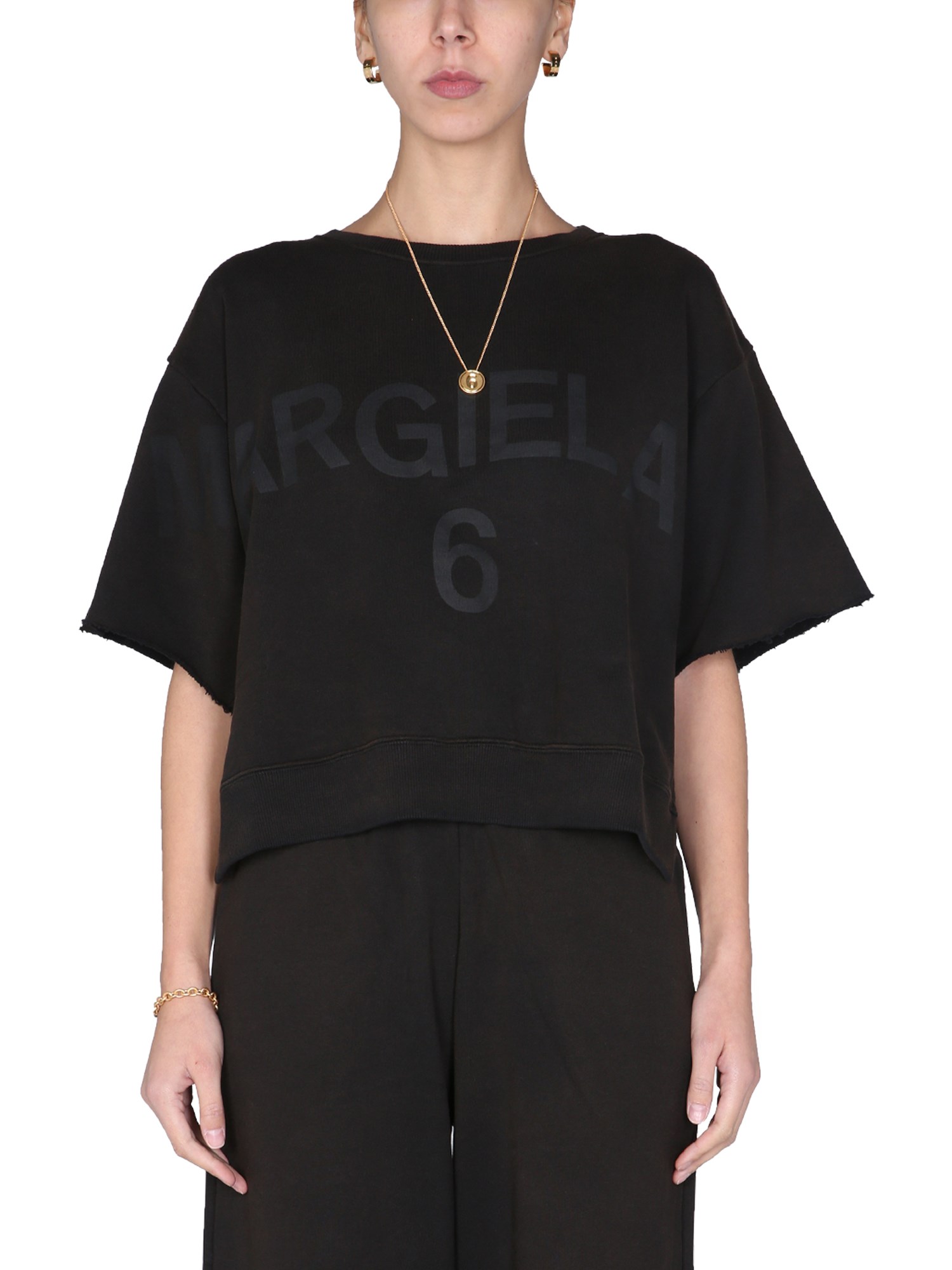 mm6 maison margiela cropped t-shirt with logo print