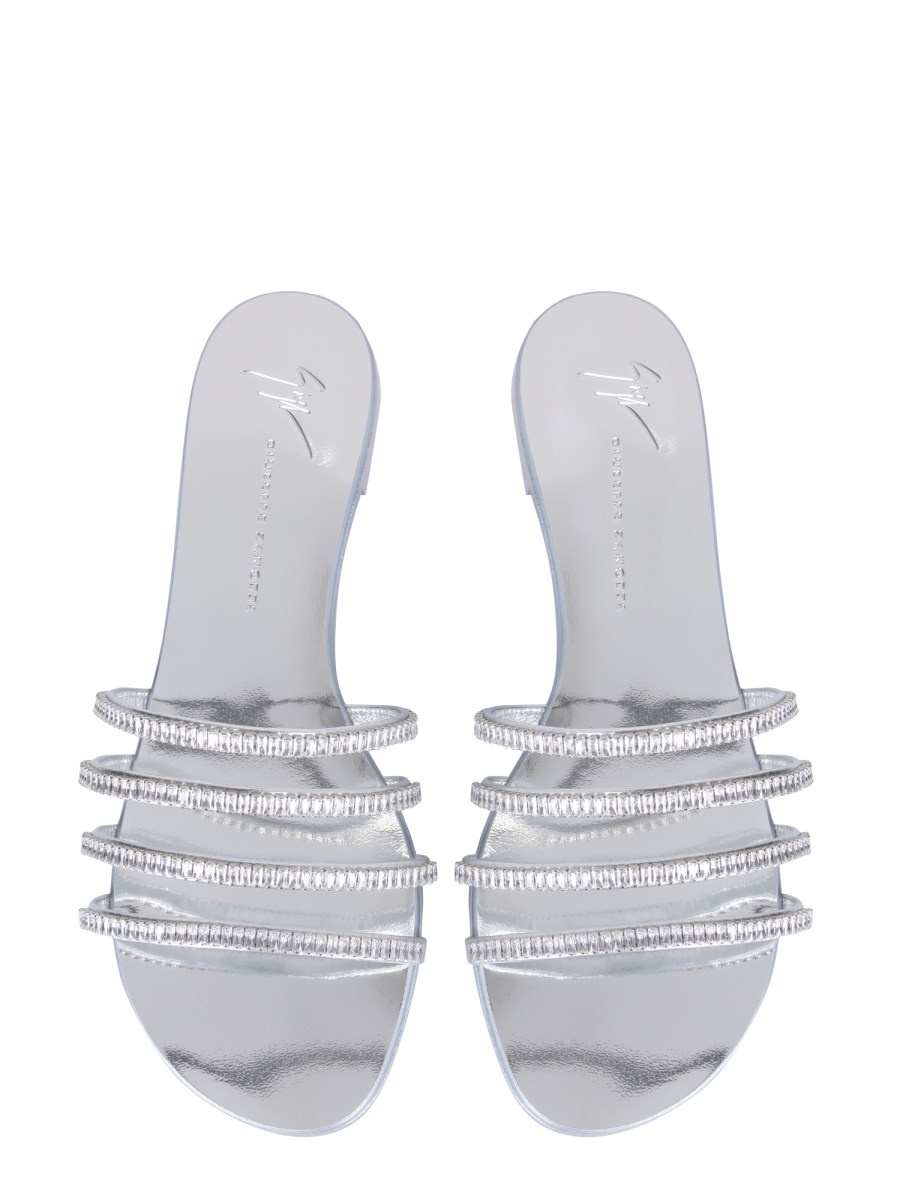 SANTALO FLAT CRYSTAL