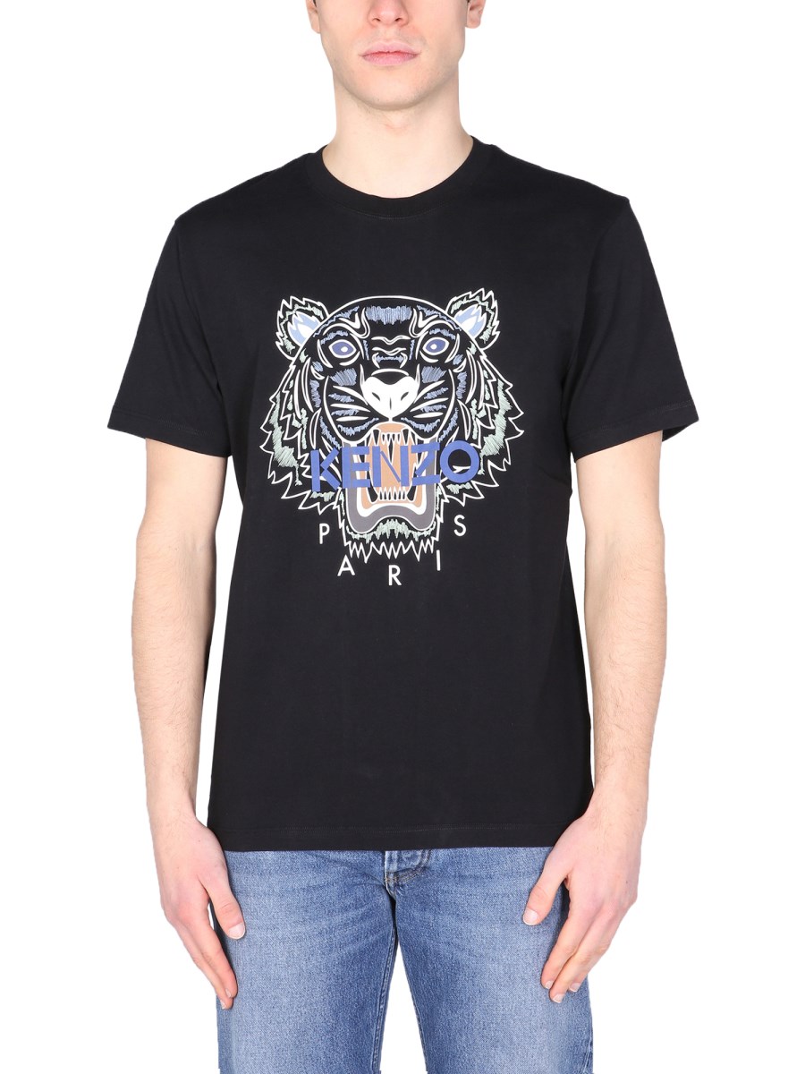 KENZO CLASSIC FIT COTTON JERSEY T SHIRT WITH CONTRASTING TIGER PRINT Eleonora Bonucci