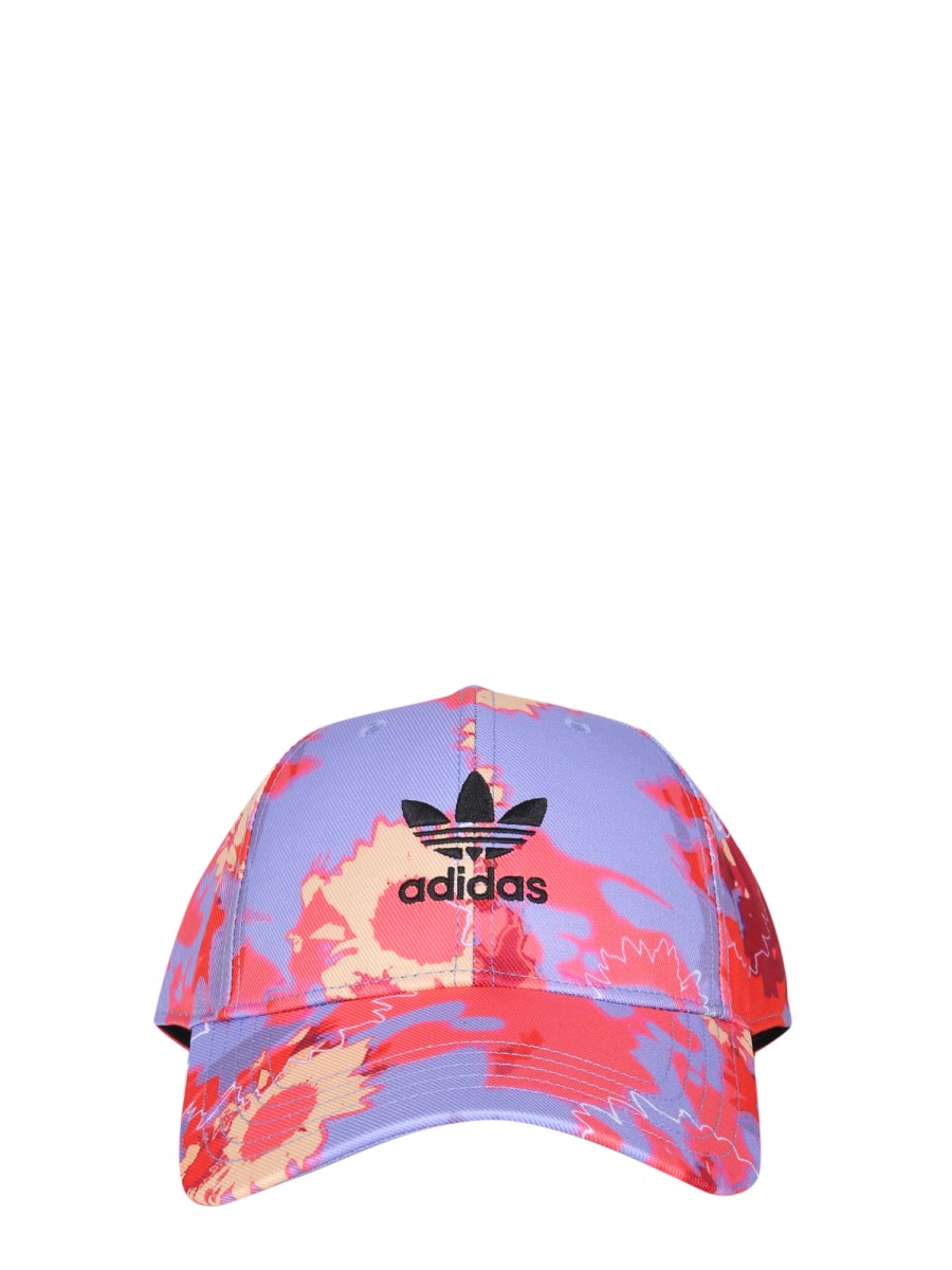 ADIDAS ORIGINALS COTTON BASEBALL HAT WITH FLORAL TIE DYE PRINT Eleonora Bonucci