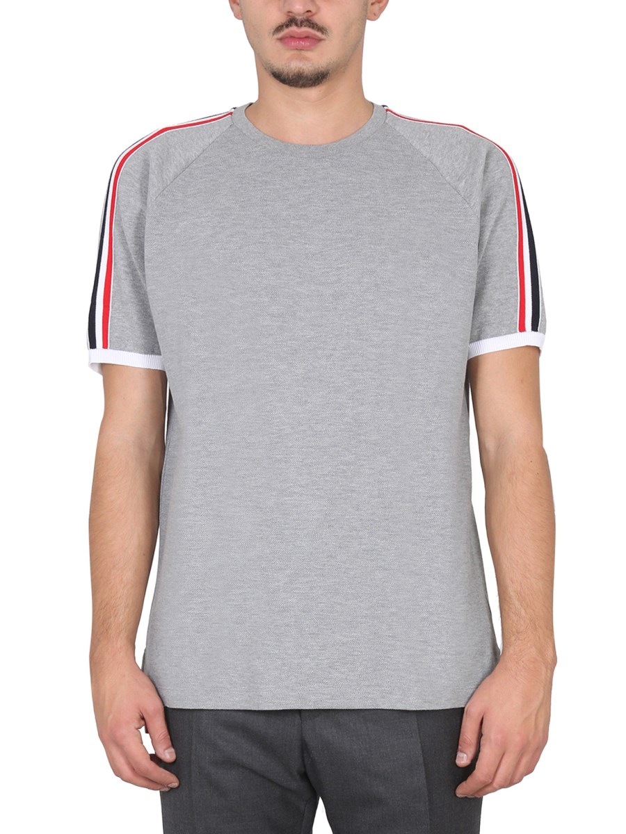 THOM BROWNE T-SHIRT DA BASEBALL A 4 BAR CON MANICA 3/4 IN JERSEY DI COTONE