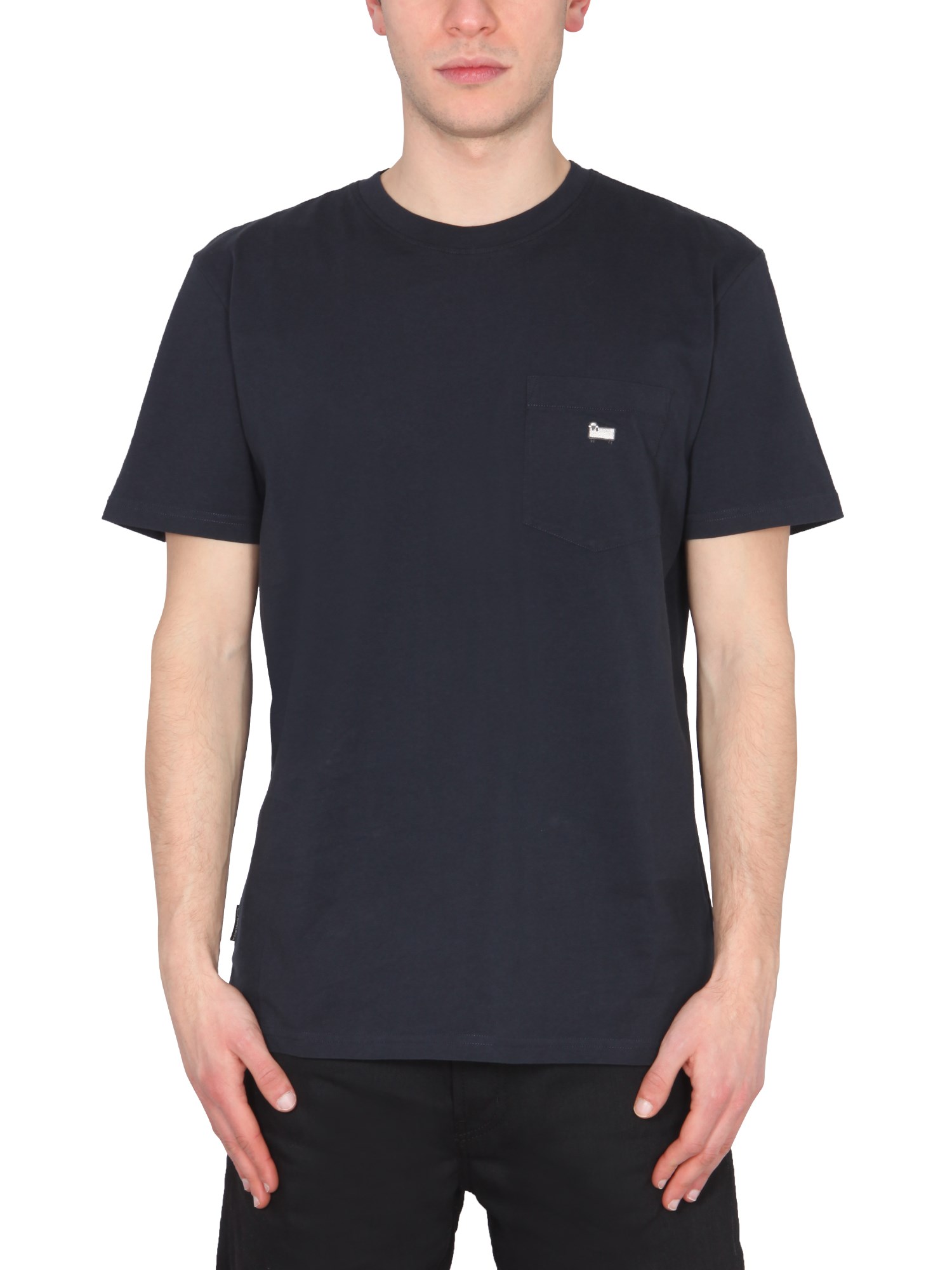 woolrich t-shirt with logo embroidered