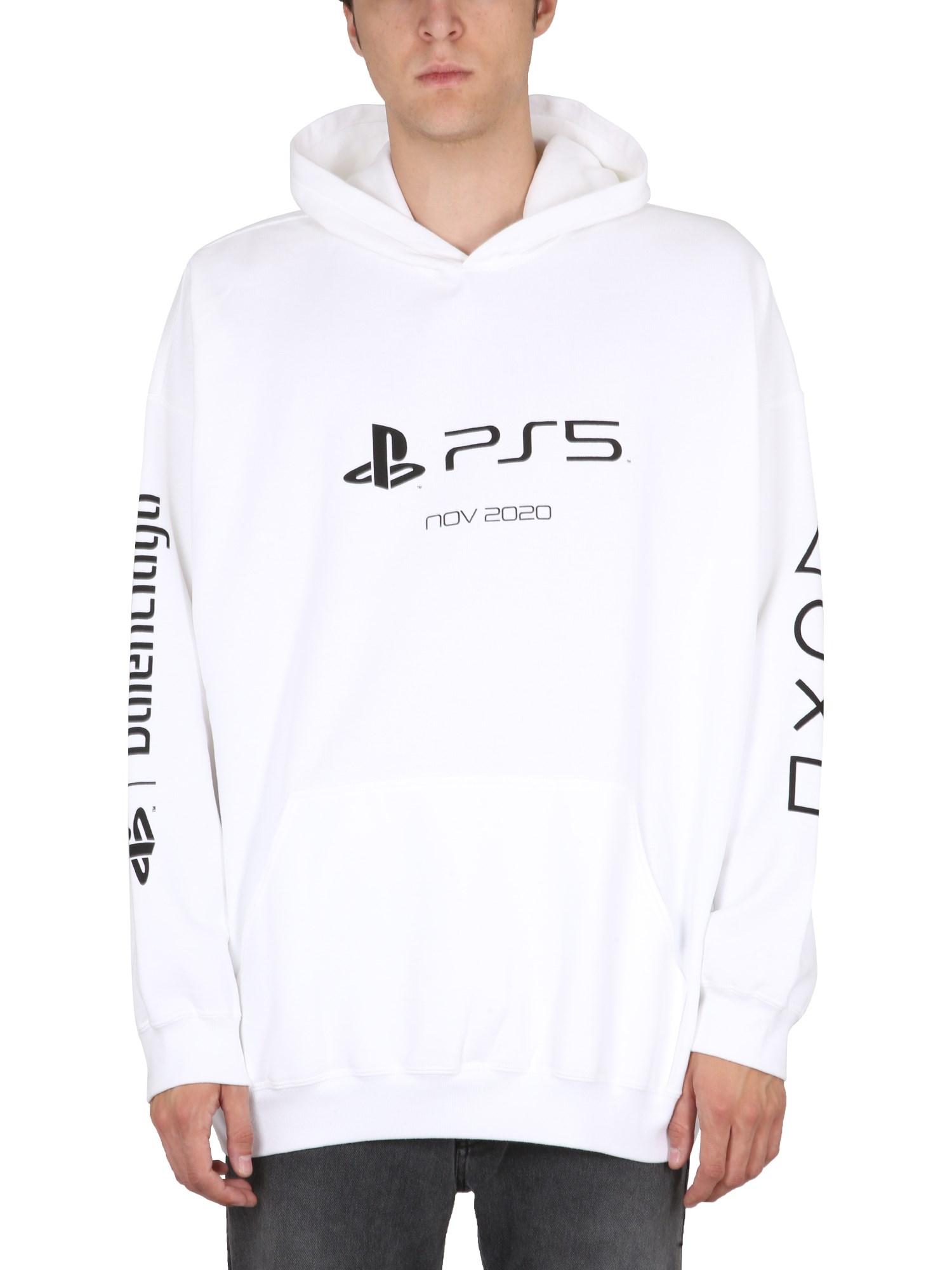 balenciaga felpa con logo “ps5”