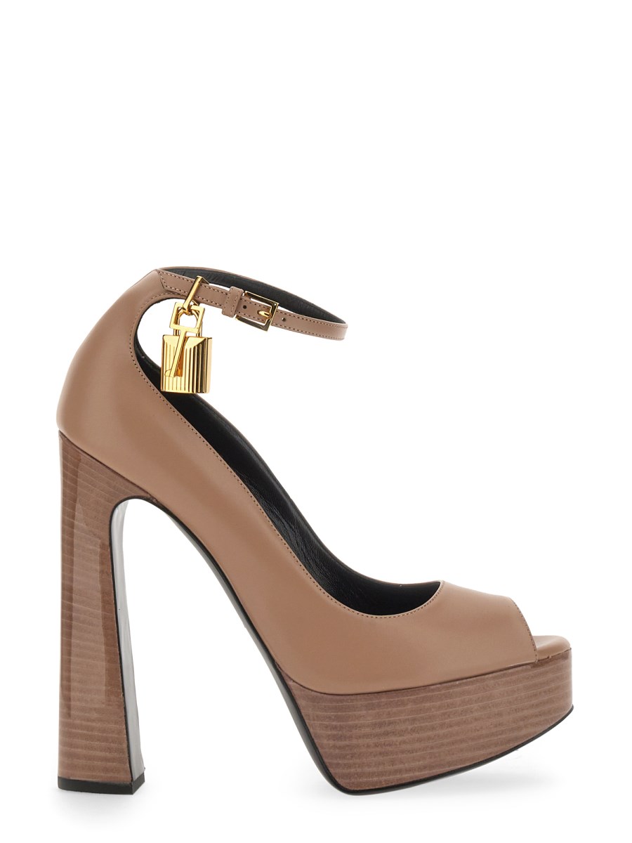 TOM FORD - LEATHER PADLOCK PUMPS - Eleonora Bonucci