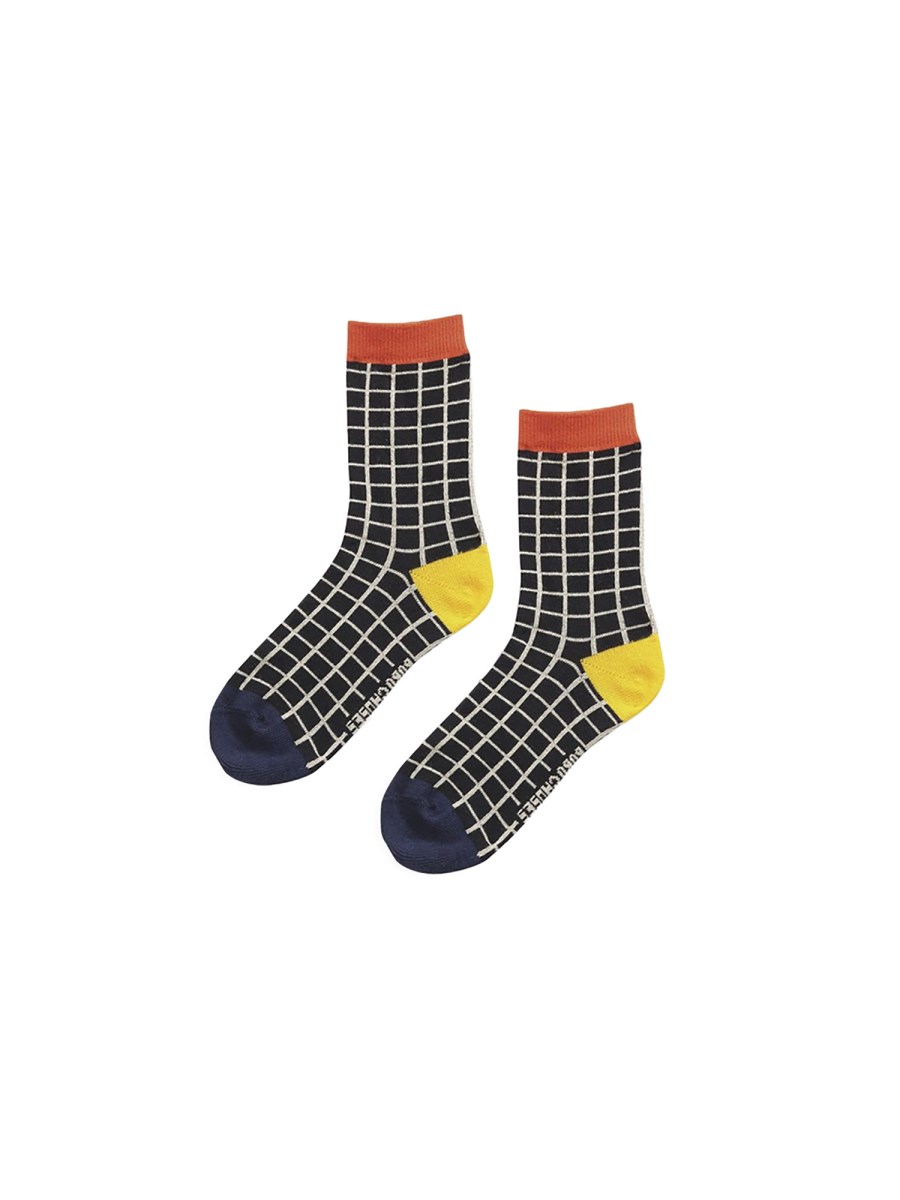 BLACK CHECKERED SHORT SOCKS