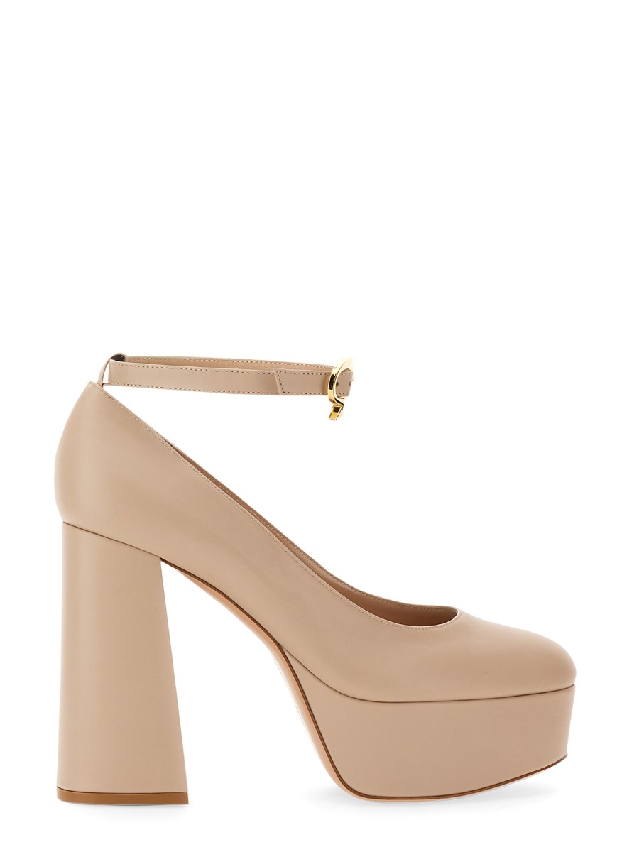 GIANVITO ROSSI PUMP "MANILA" IN PELLE