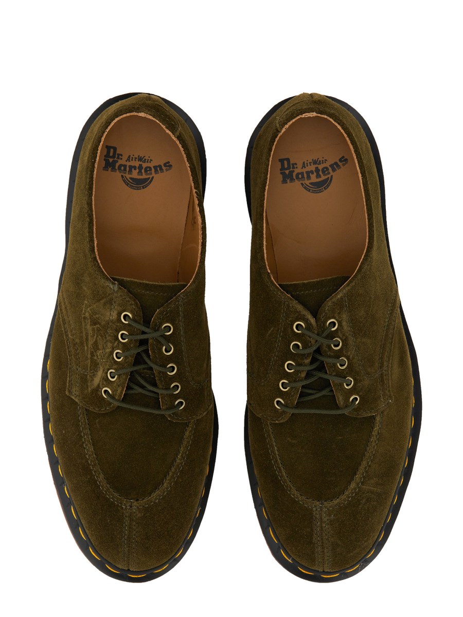 Dr marten 2024 suede shoes