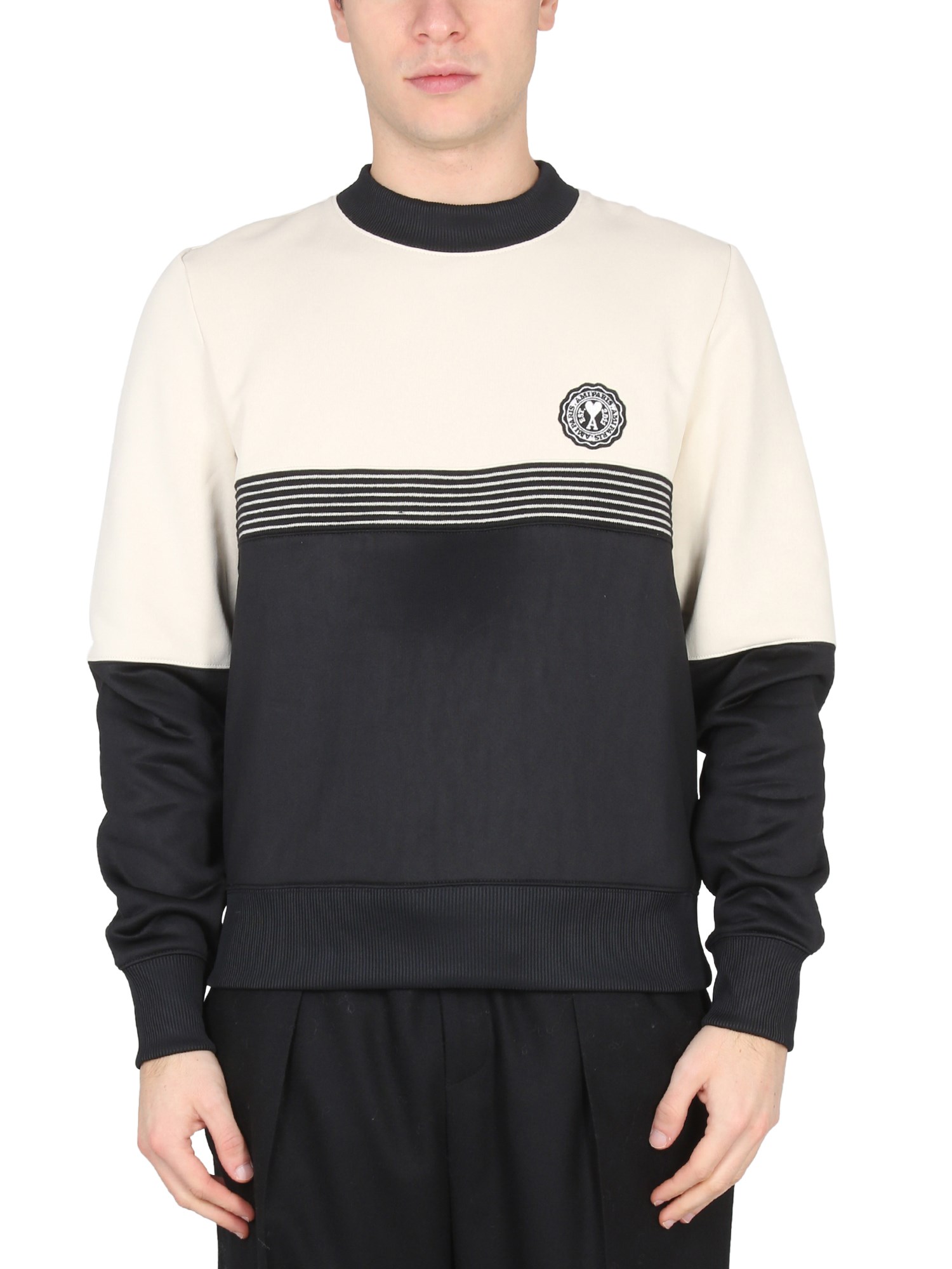 AMI ALEXANDRE MATTIUSSI CREWNECK SWEATSHIRT WITH LOGO