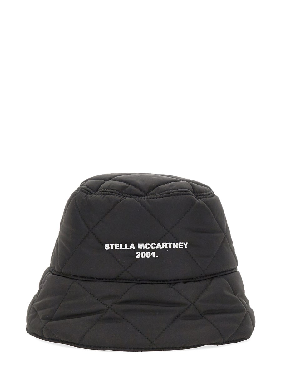 STELLA McCARTNEY - LOGO QUILTED BUCKET HAT - Eleonora Bonucci