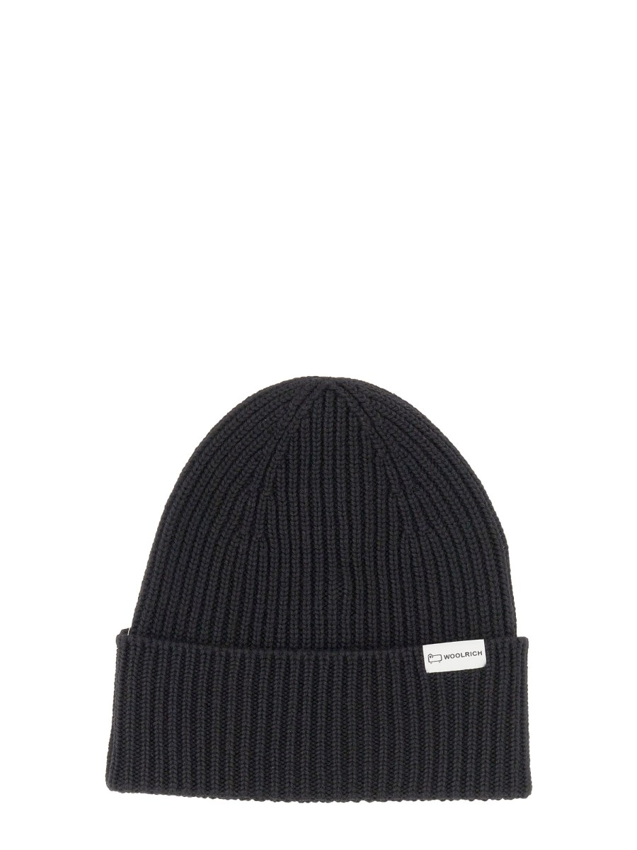 WOOLRICH CAPPELLO IN LANA CON PATCH LOGO