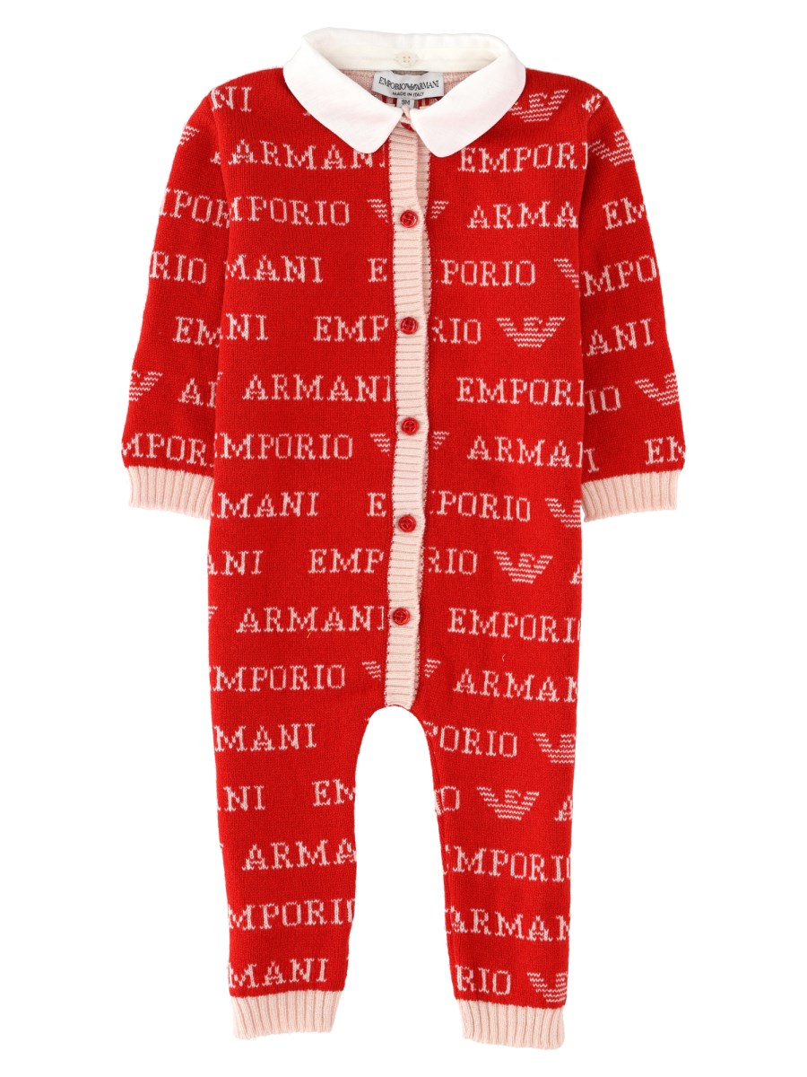 TUTINA LOGATA IN MAGLIA