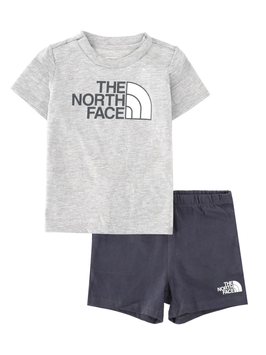 Set t-shirt e shorts con logo baby
