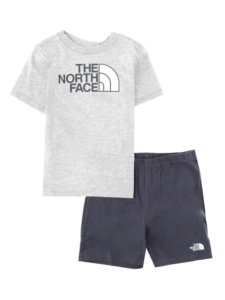 Set t-shirt e shorts con logo da bambino