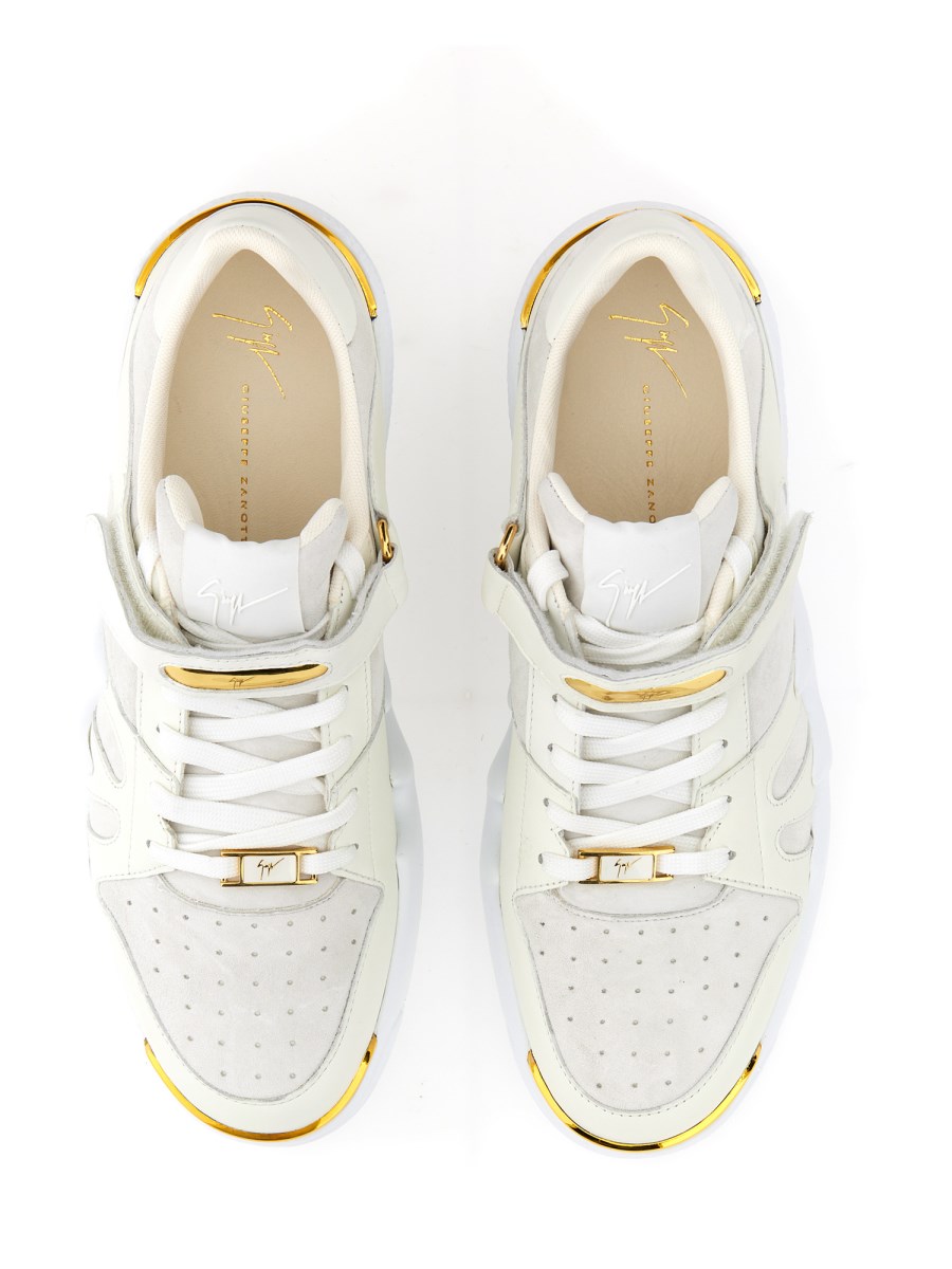 SNEAKER TALON