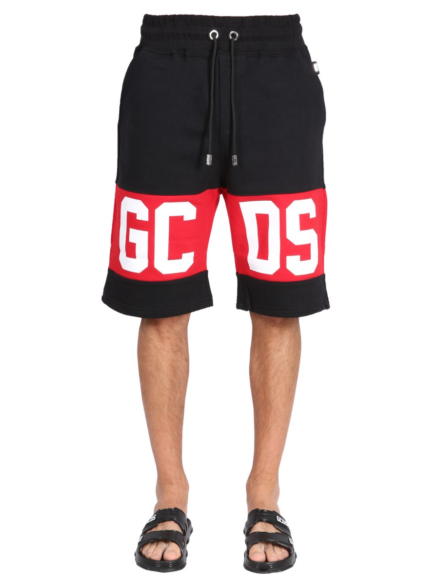 GCDS BERMUDA IN COTONE CON BANDA LOGO