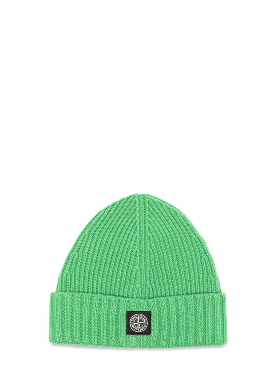 BEANIE CON LOGO FRONTALE