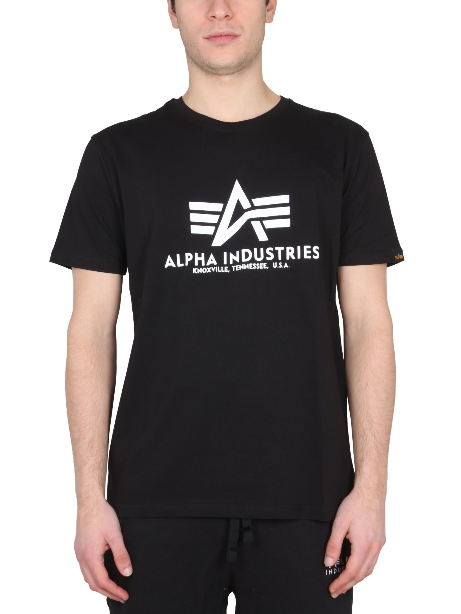 alpha industries t-shirt with logo