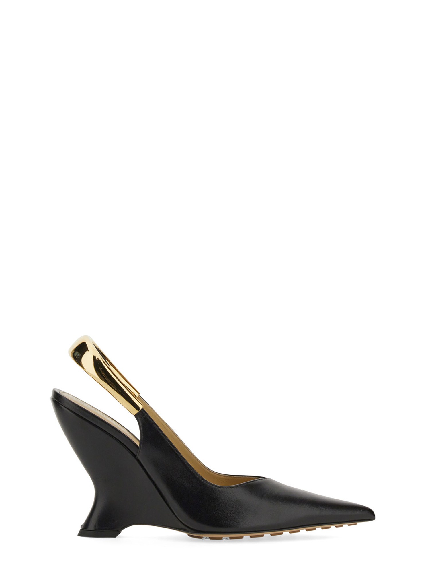 bottega veneta pointed slingback pumps