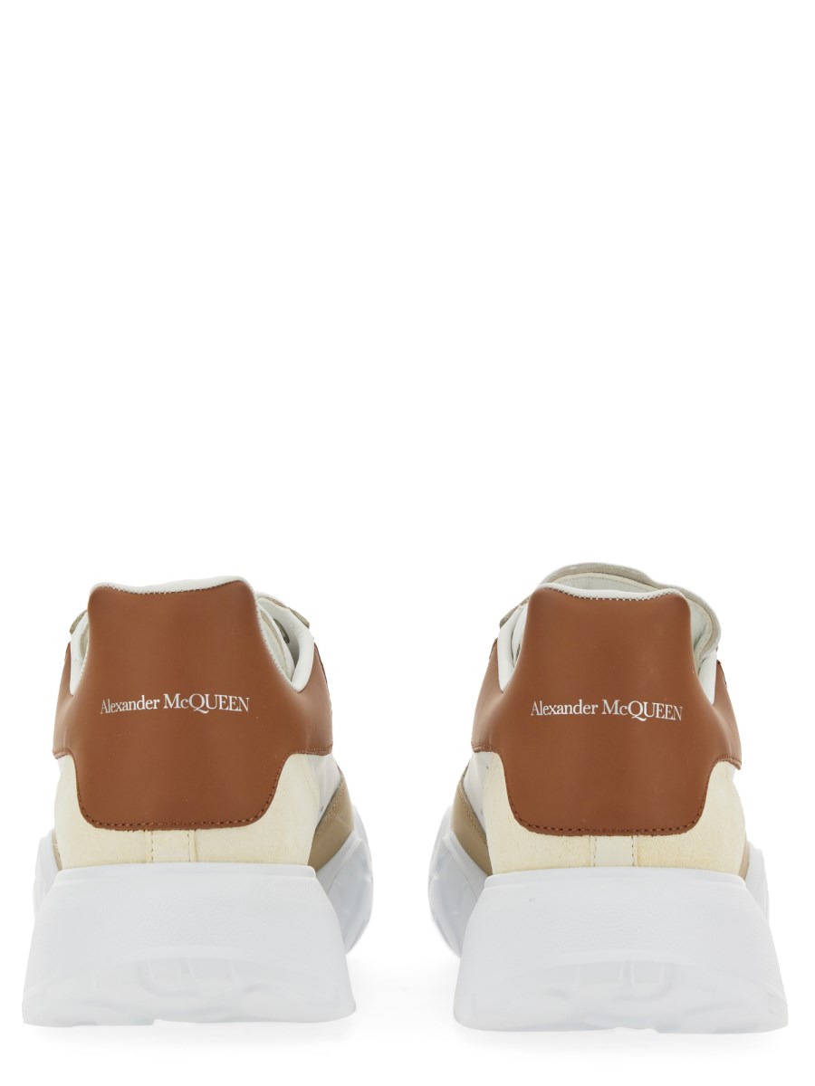 Alexander mcqueen outlet sneakers scontate