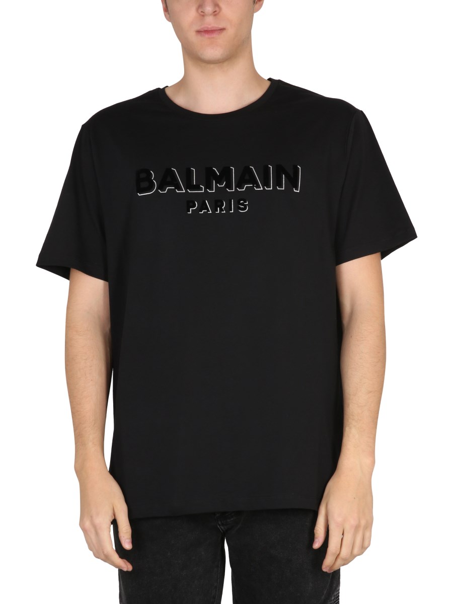 Tシャツ・カットソー BALMAIN FW24 Logo button shirt (DF1HS050SD42 7CN) Balmain Button-Embellished Logo T-Shirt | Saks Fifth Avenue