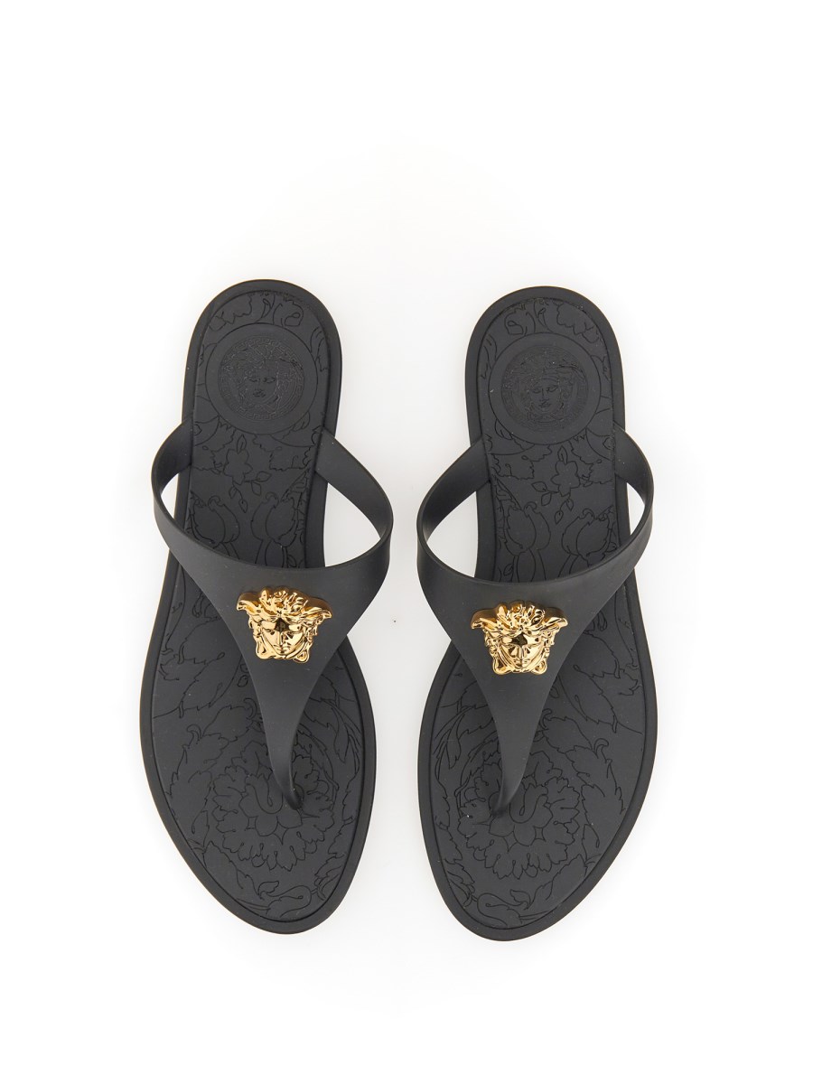 Medusa thong online sandal