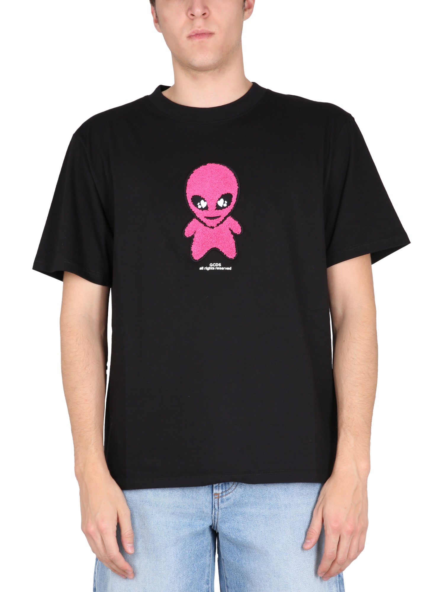 Shop Gcds T-shirt "wirdo" In Black