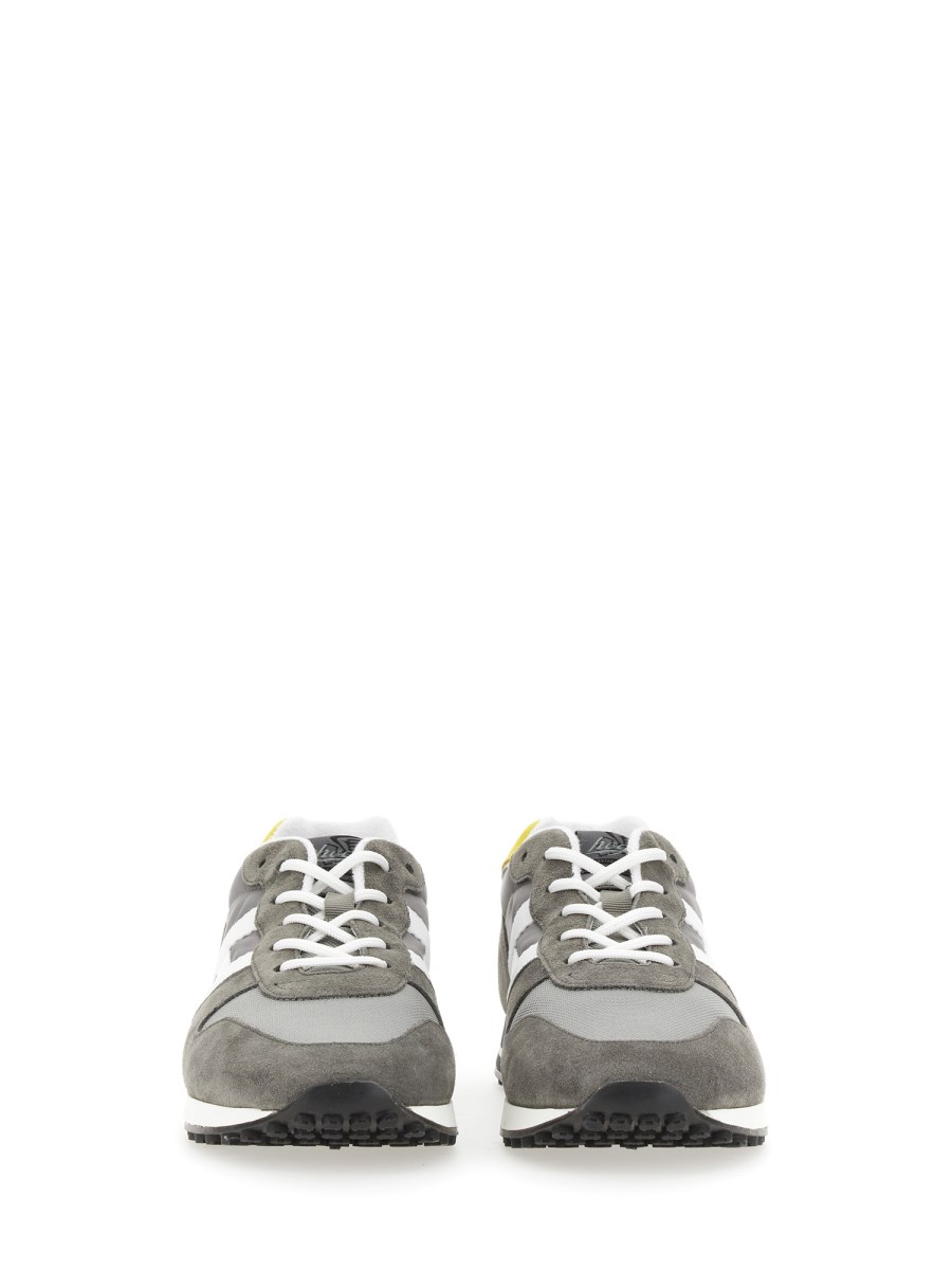 SNEAKER H383