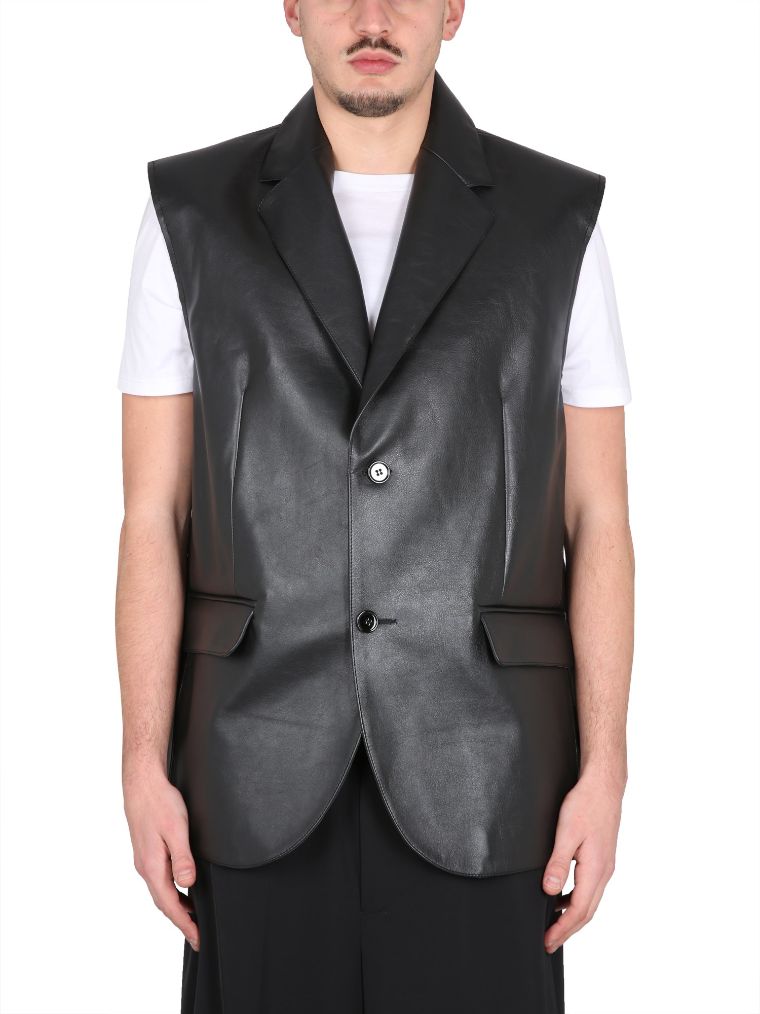 Mm6 Maison Margiela Leather Vest Sleeveless Flap Pockets In Black